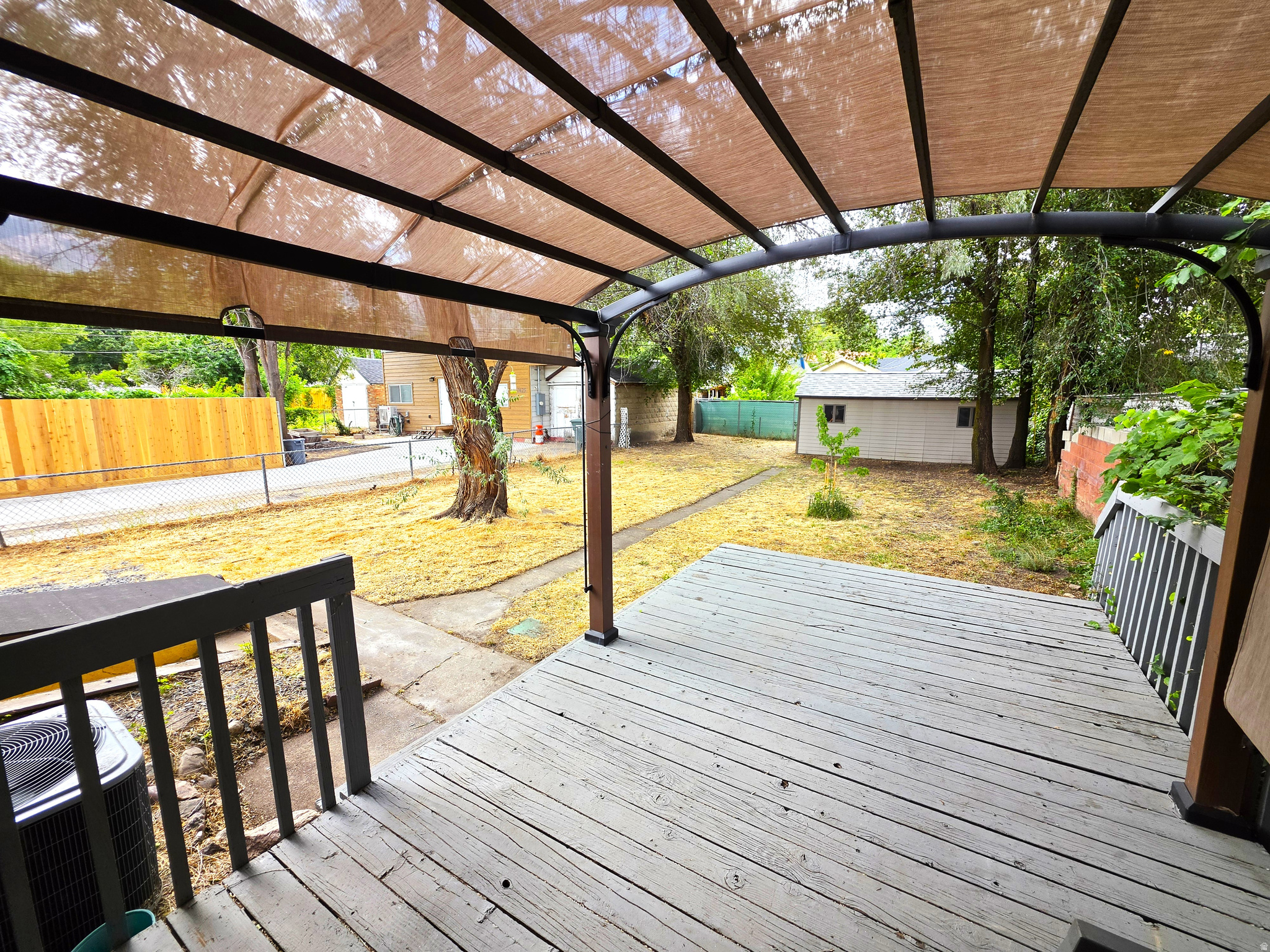 main property photo 15