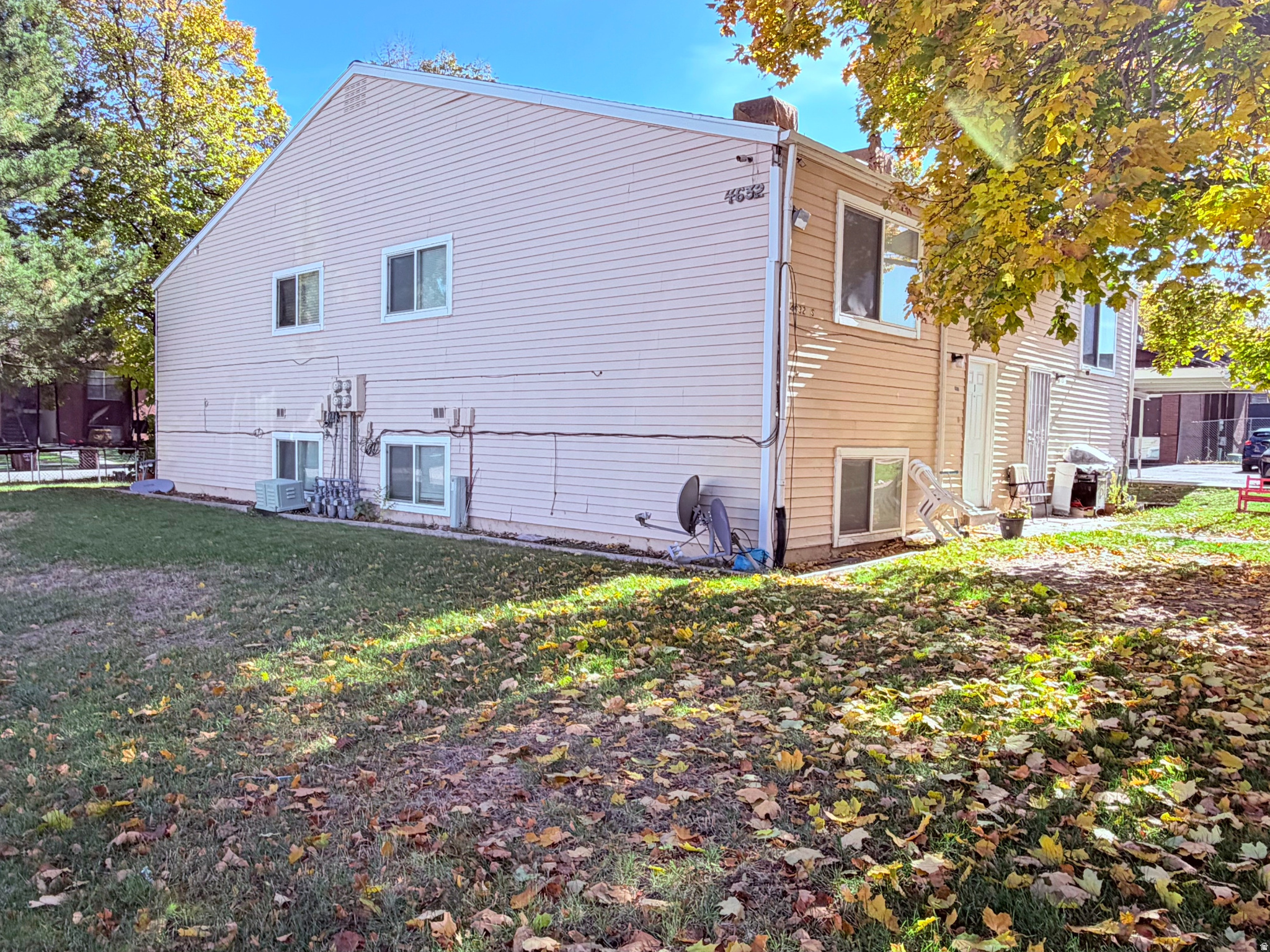 main property photo 41
