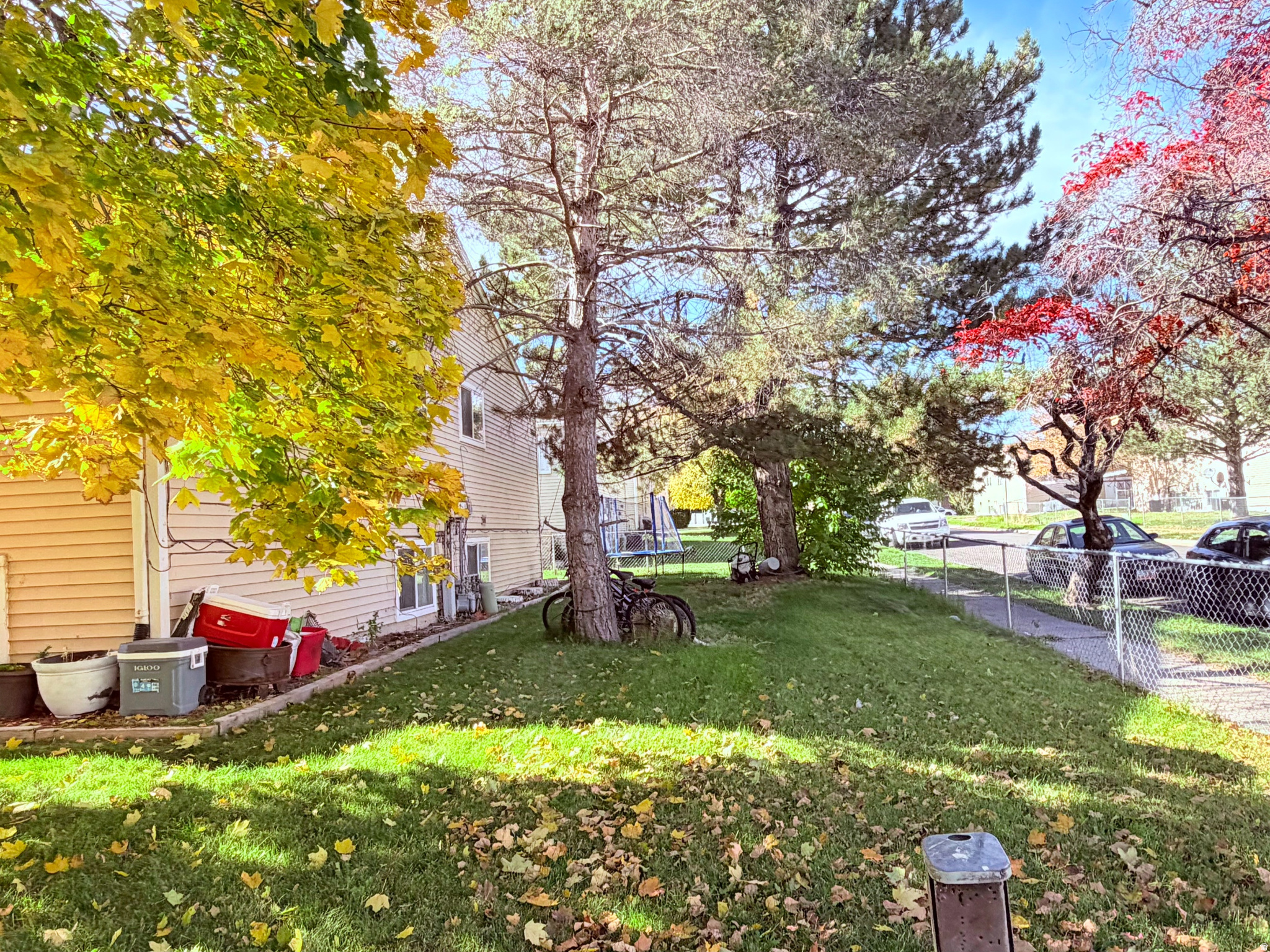 main property photo 37