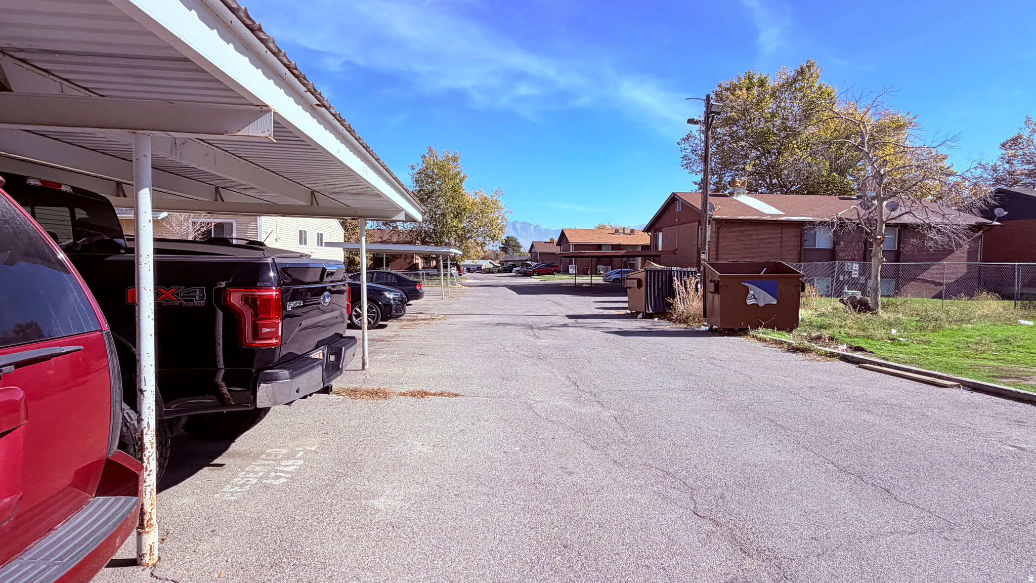 main property photo 40