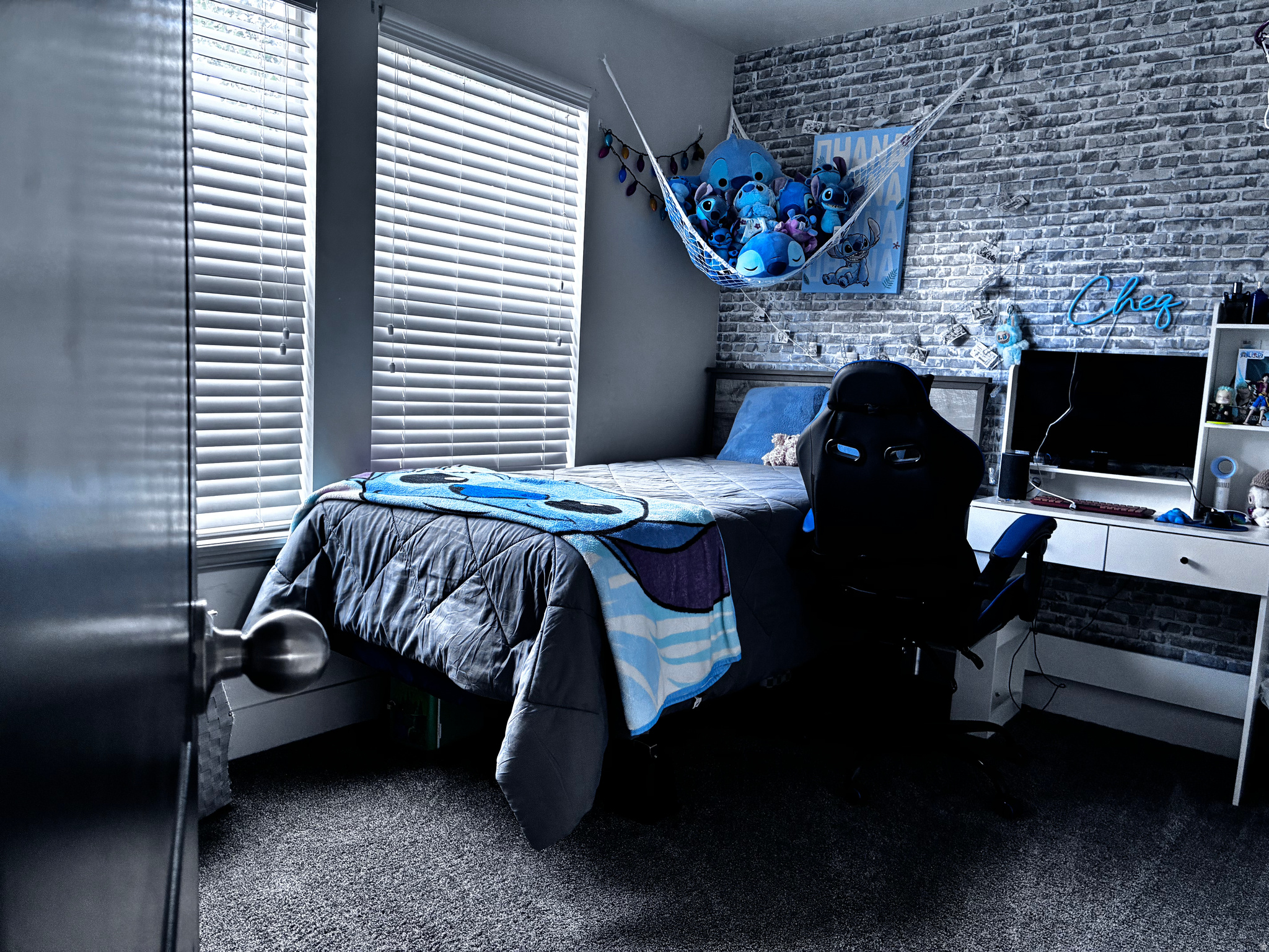 main property photo 40