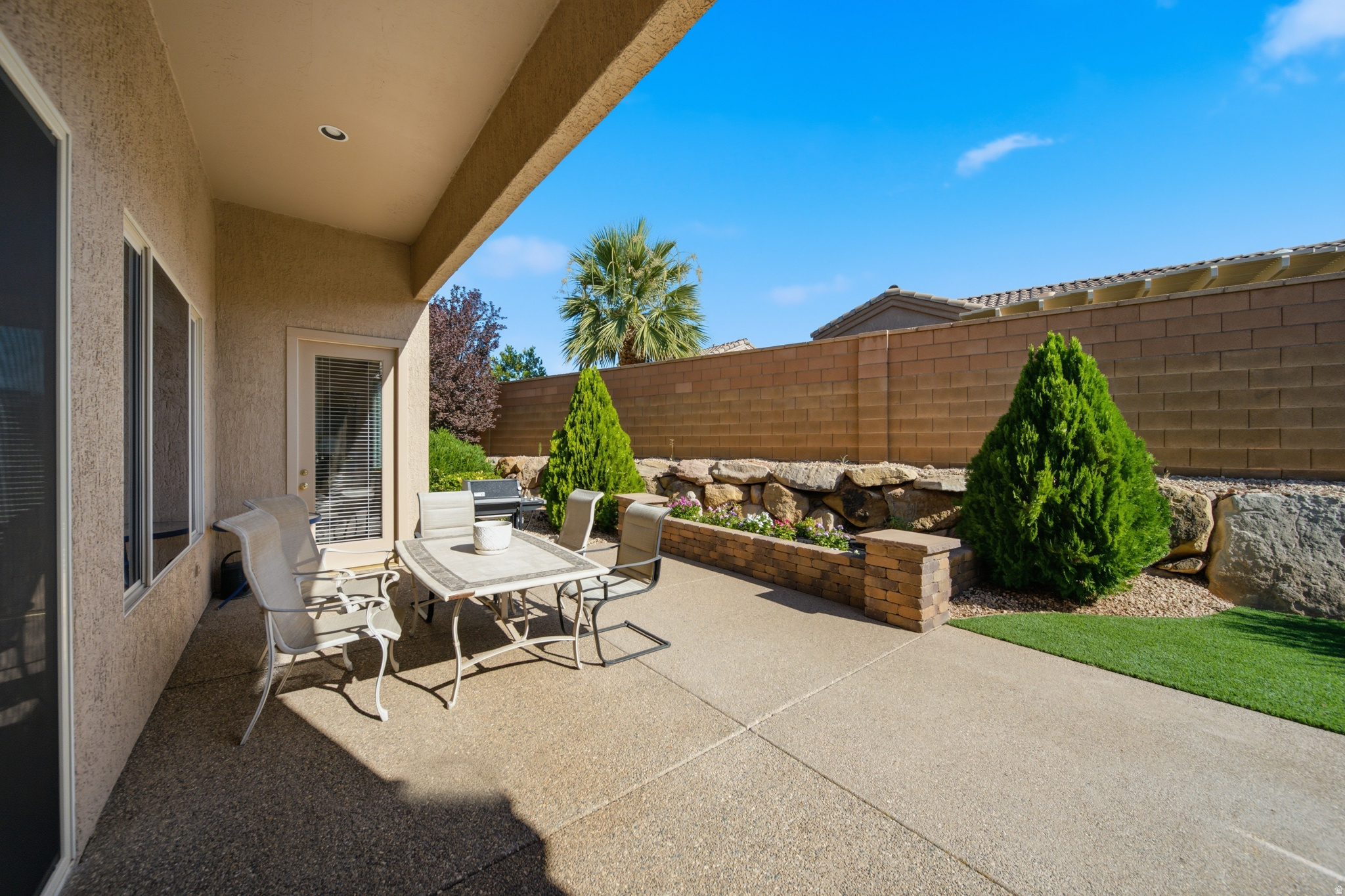 main property photo 48