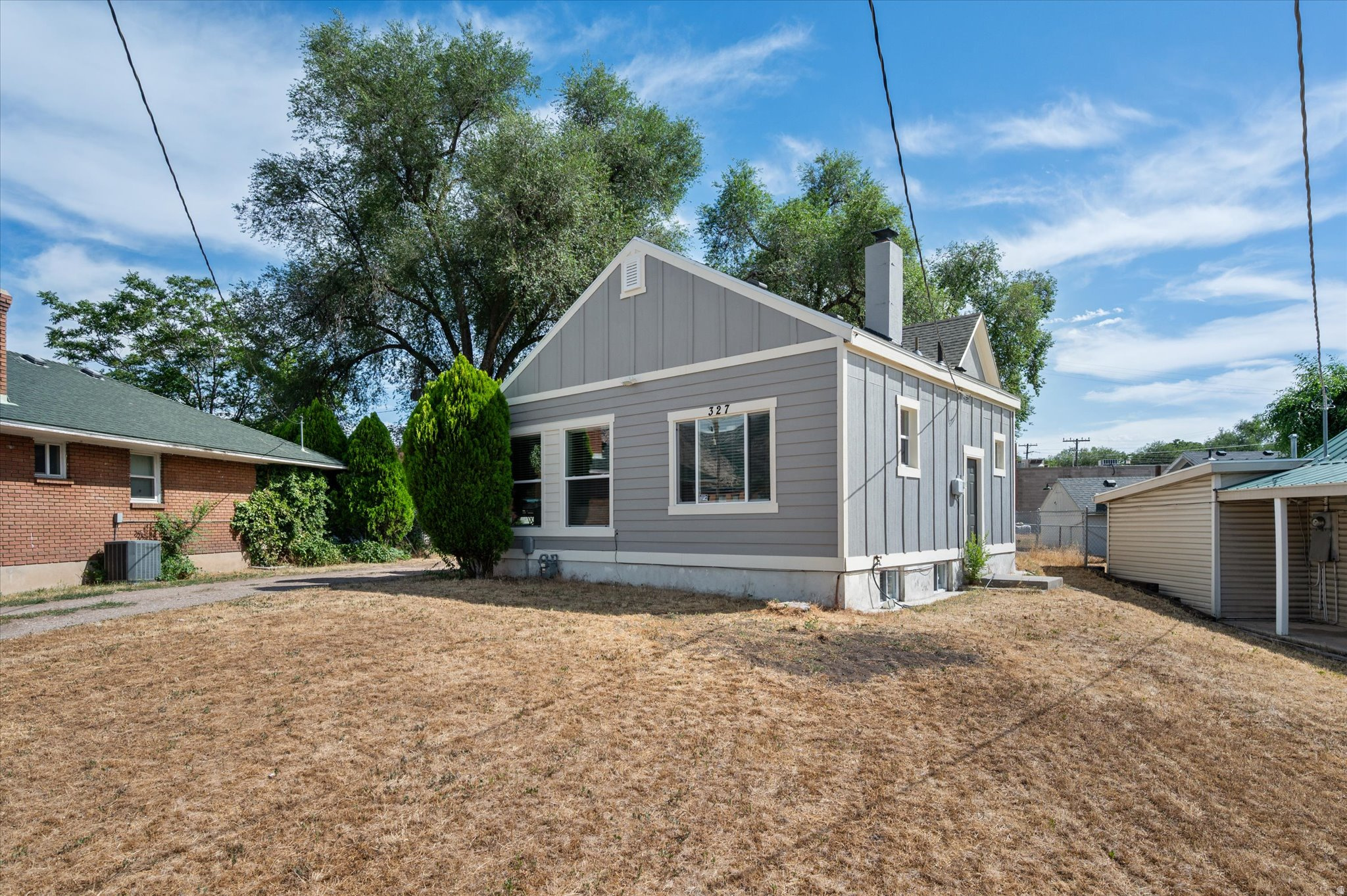main property photo 28