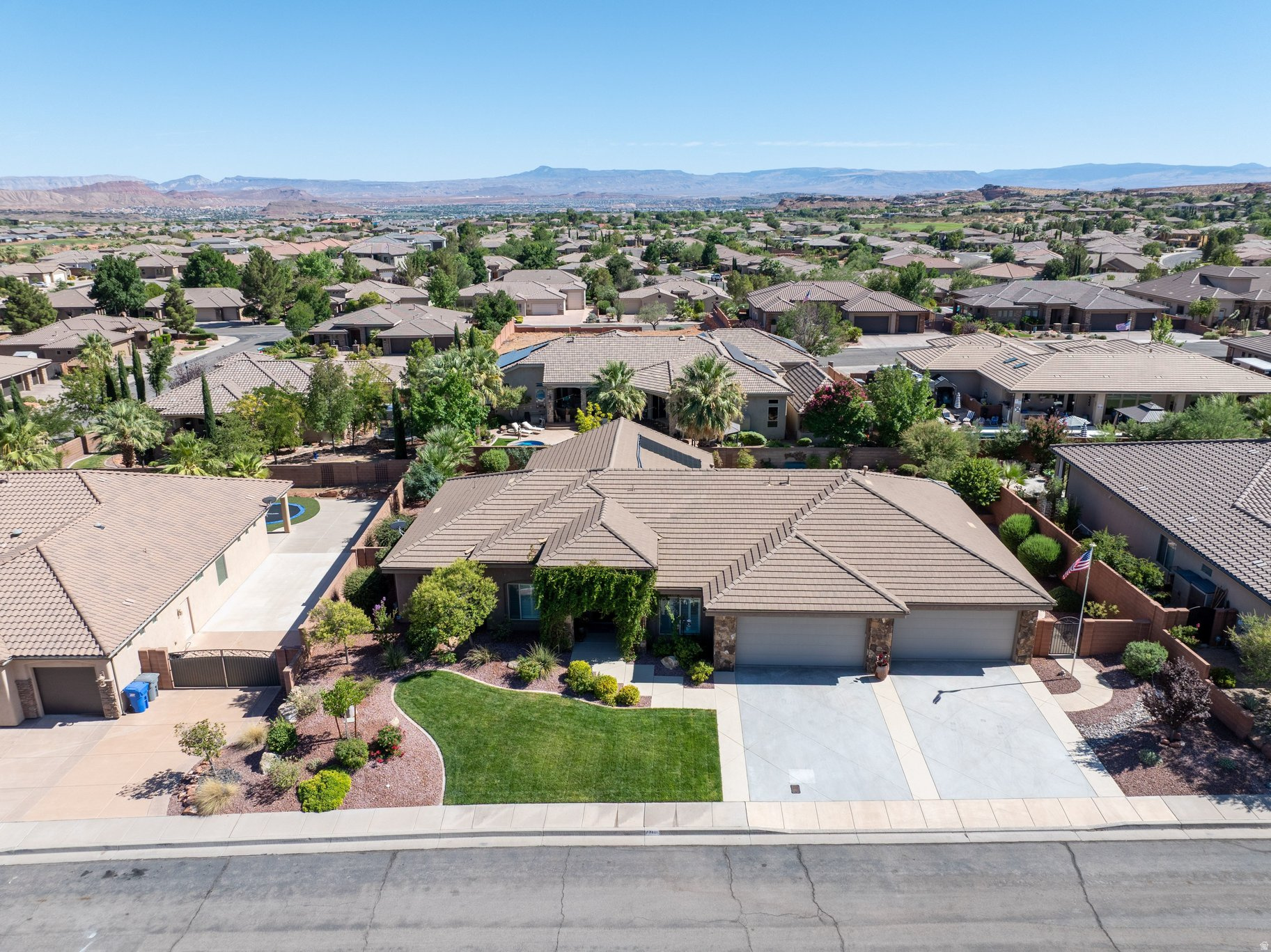 main property photo 46