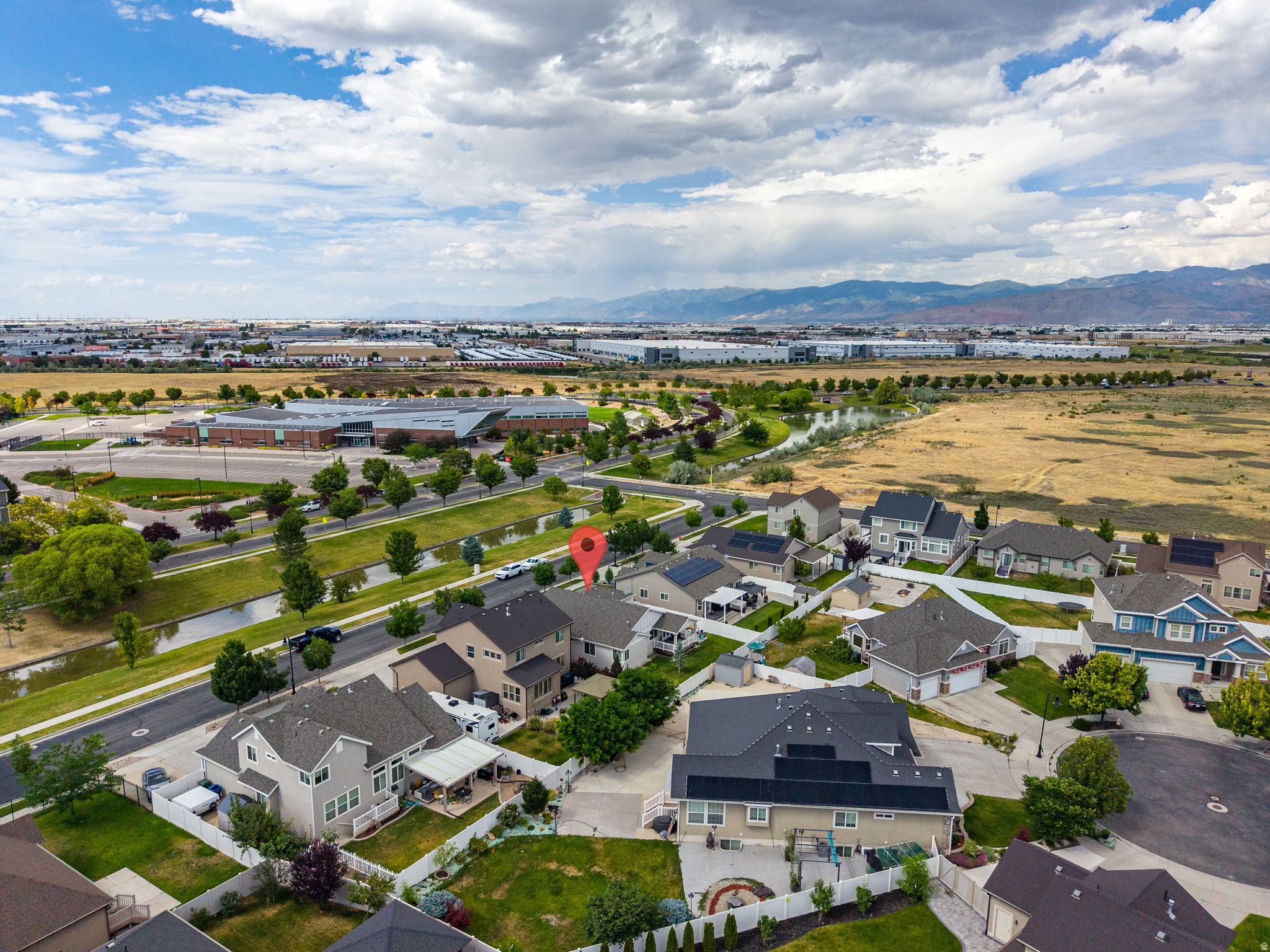 main property photo 60