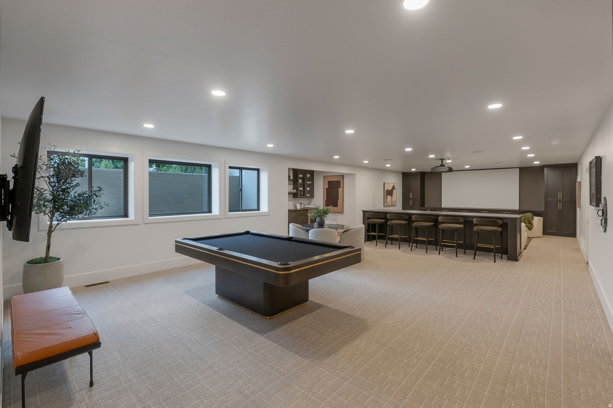main property photo 67