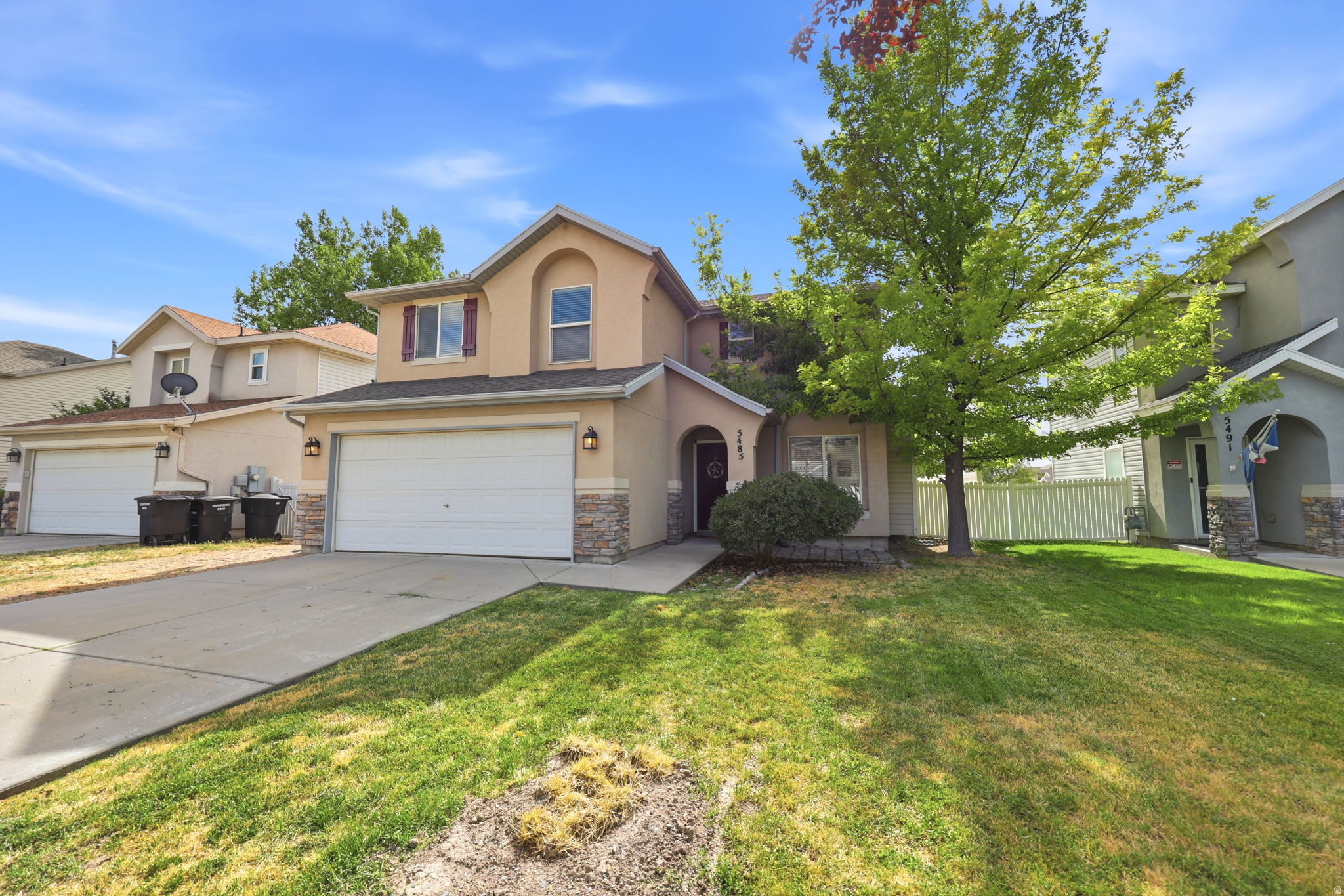 main property photo 6
