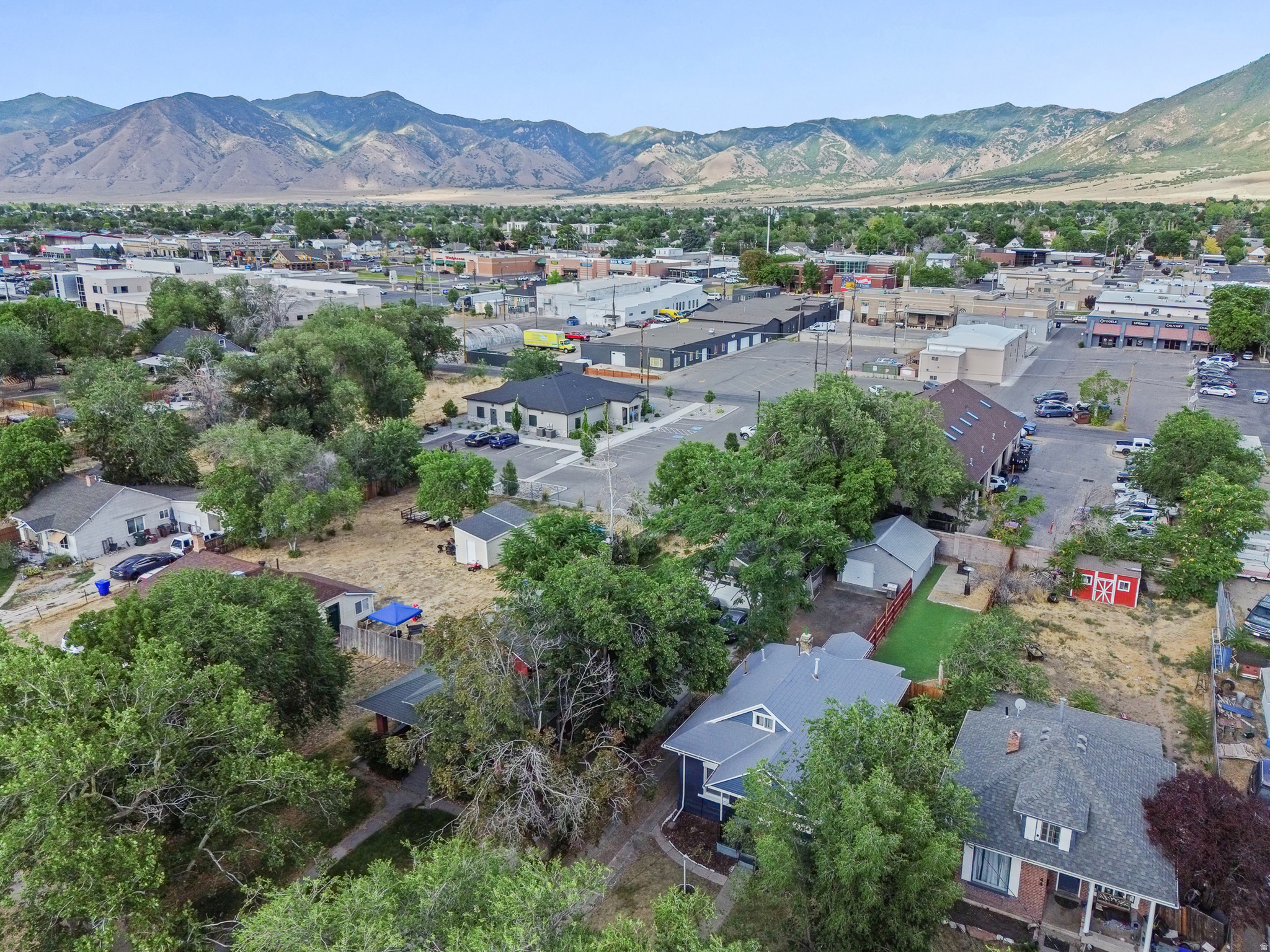 main property photo 2