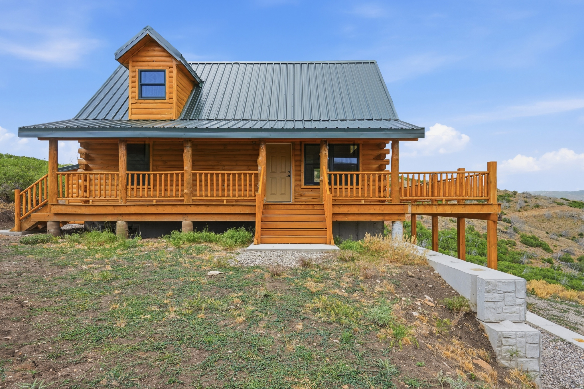 main property photo 25