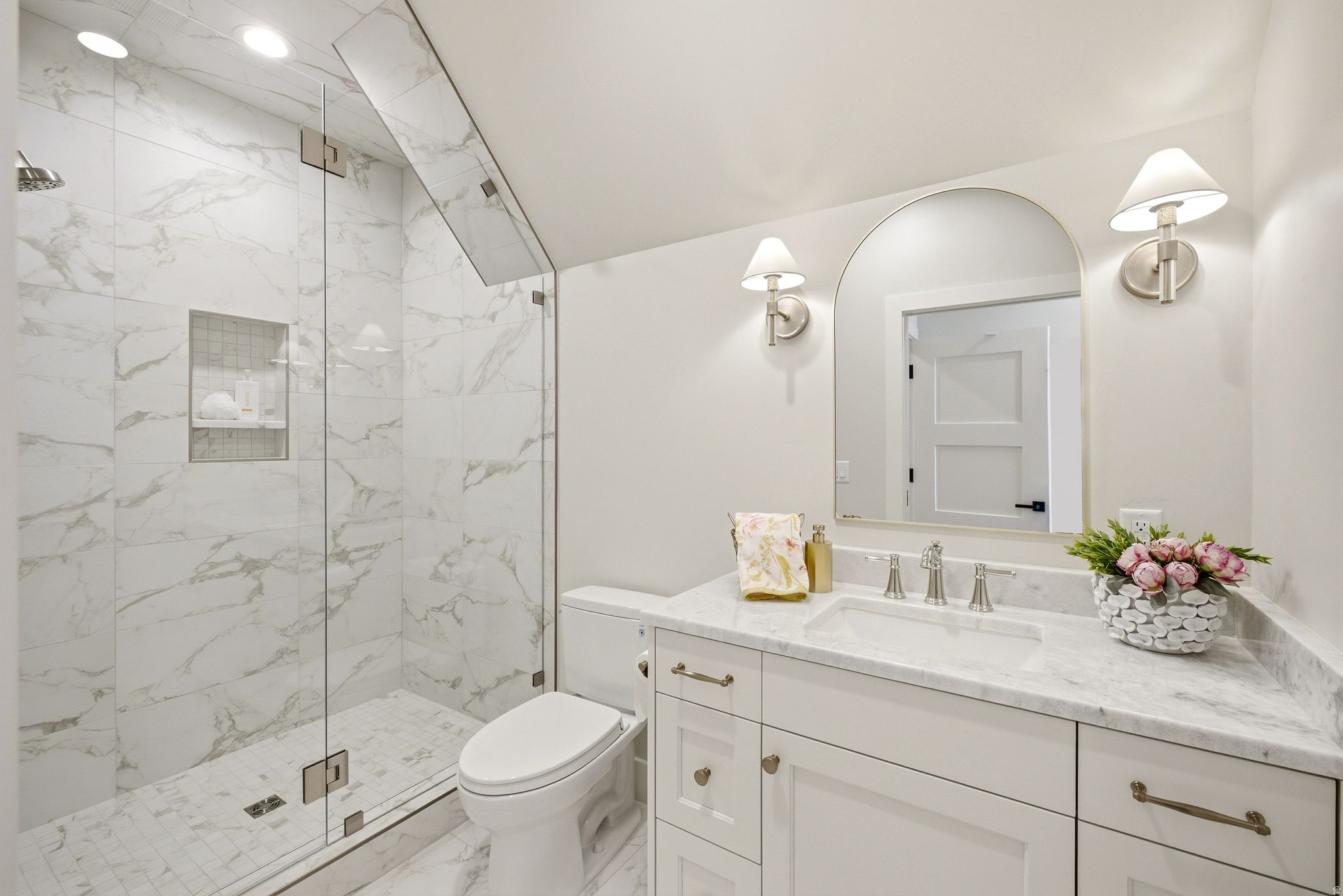 main property photo 66