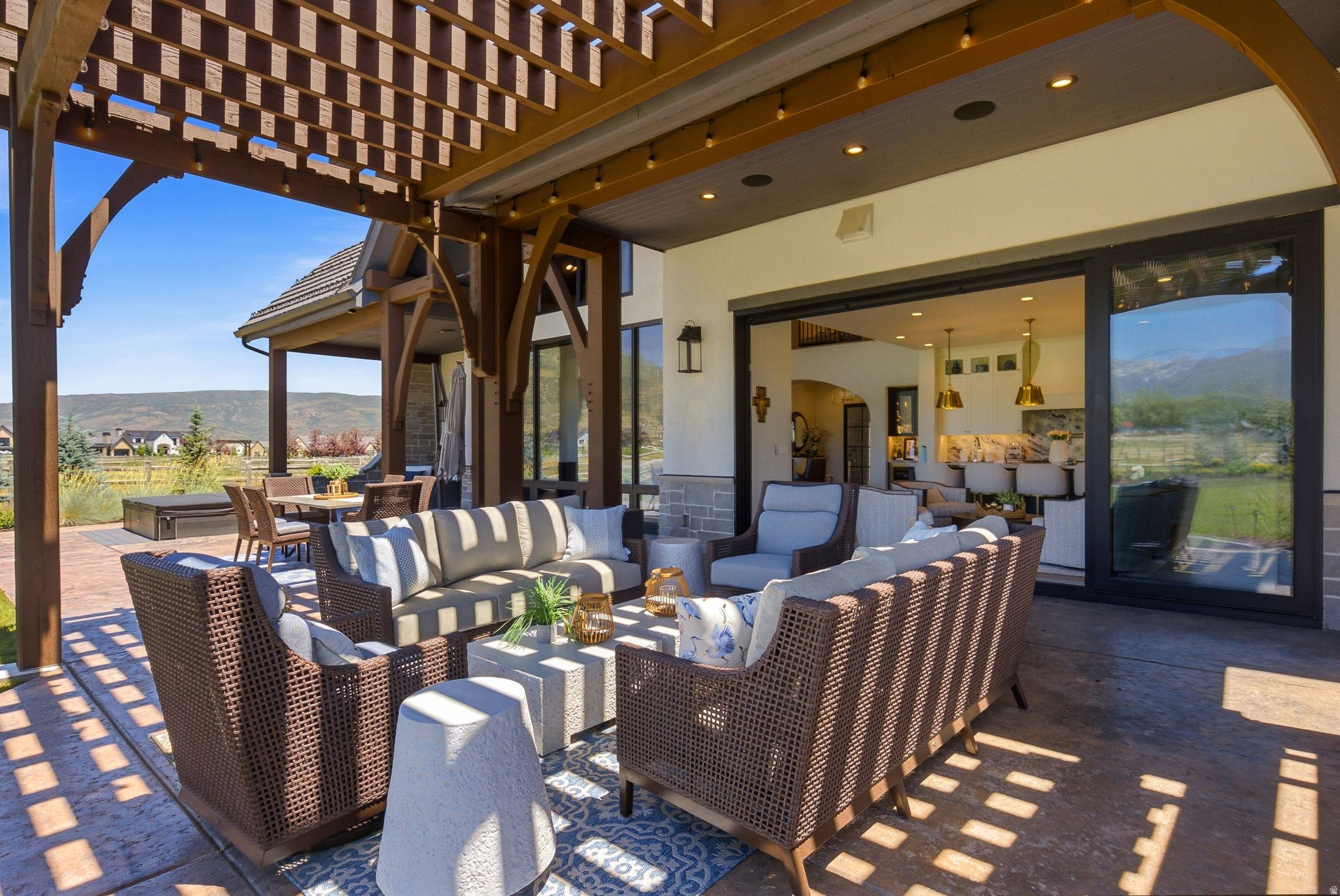 main property photo 75
