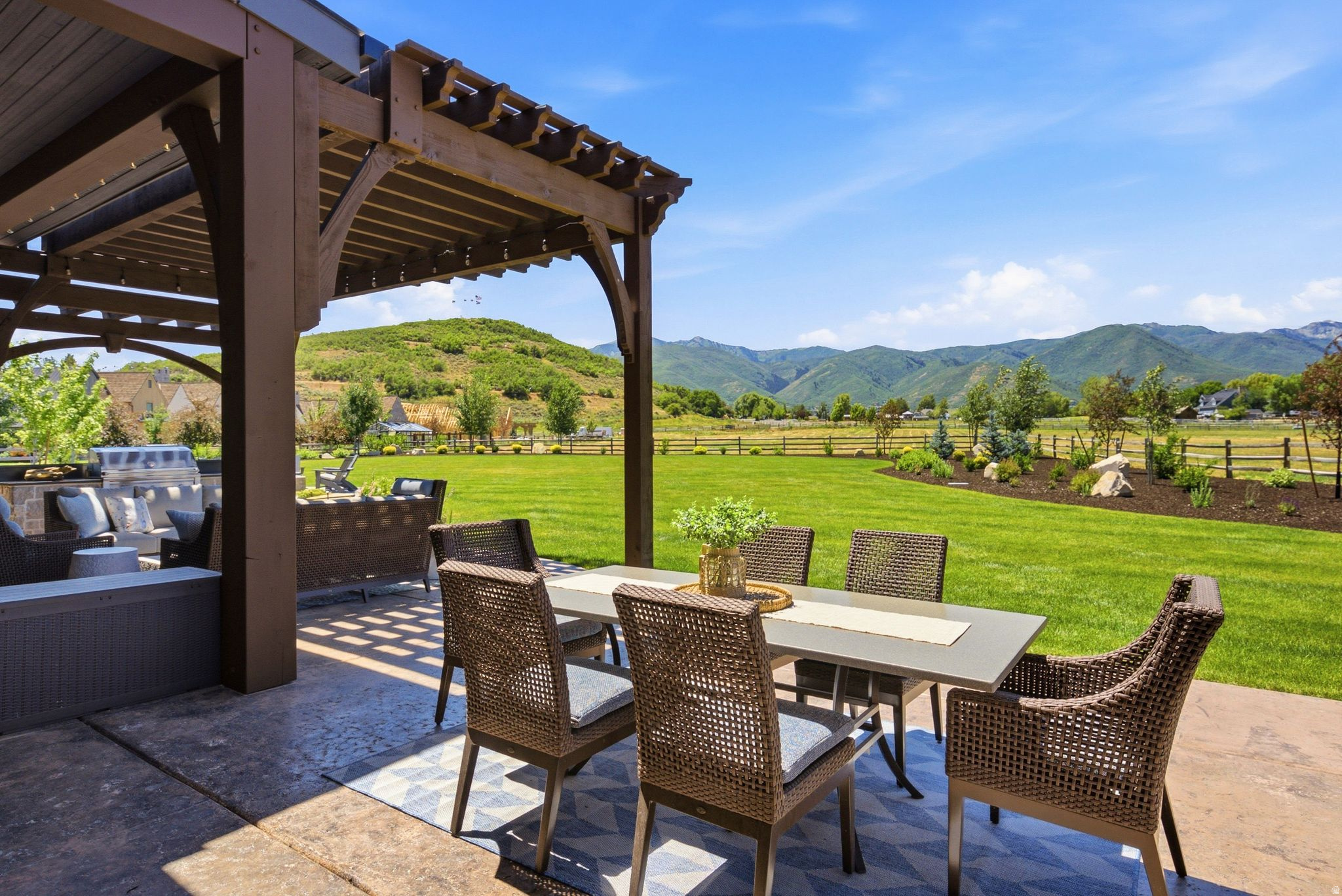 main property photo 77