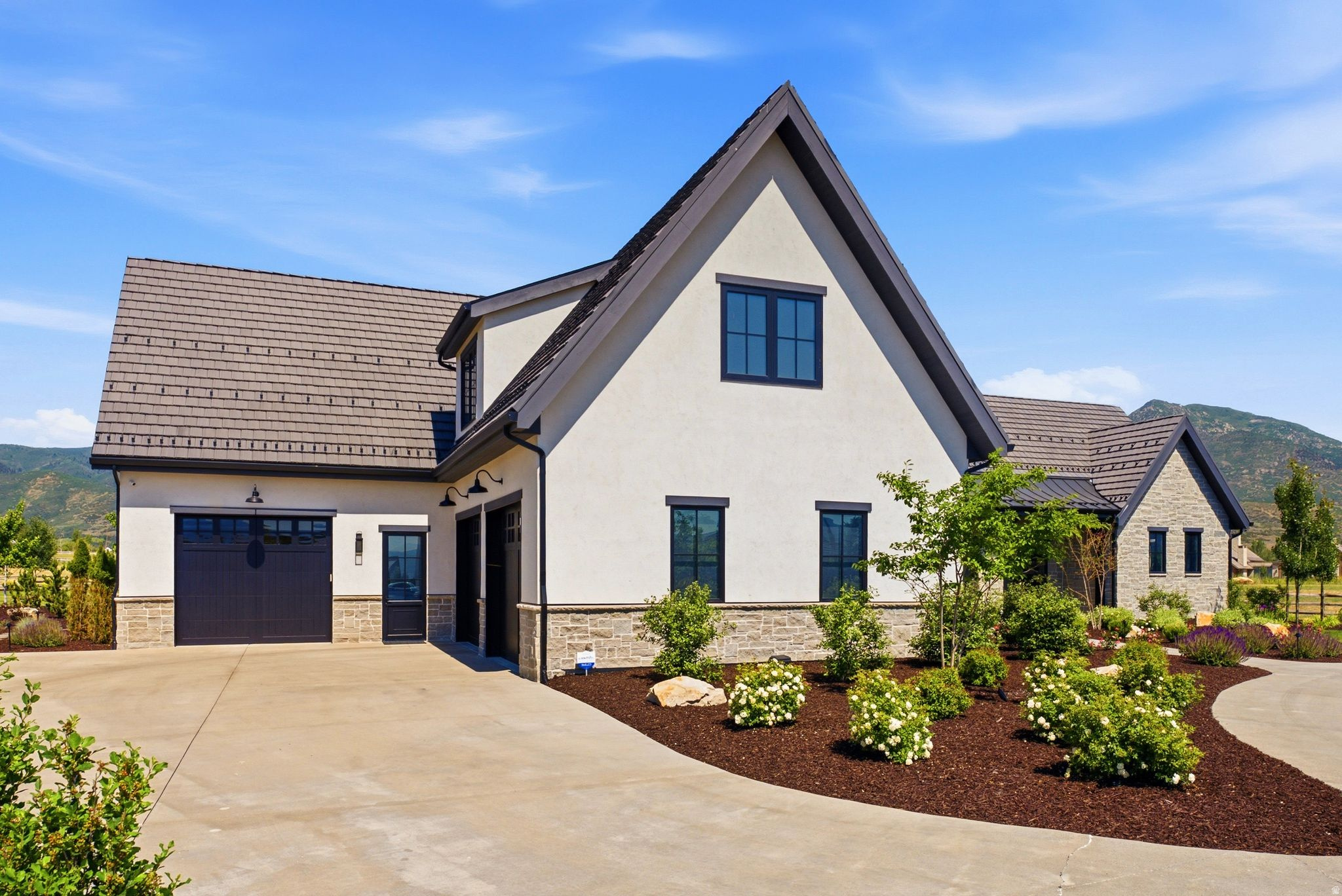 main property photo 81