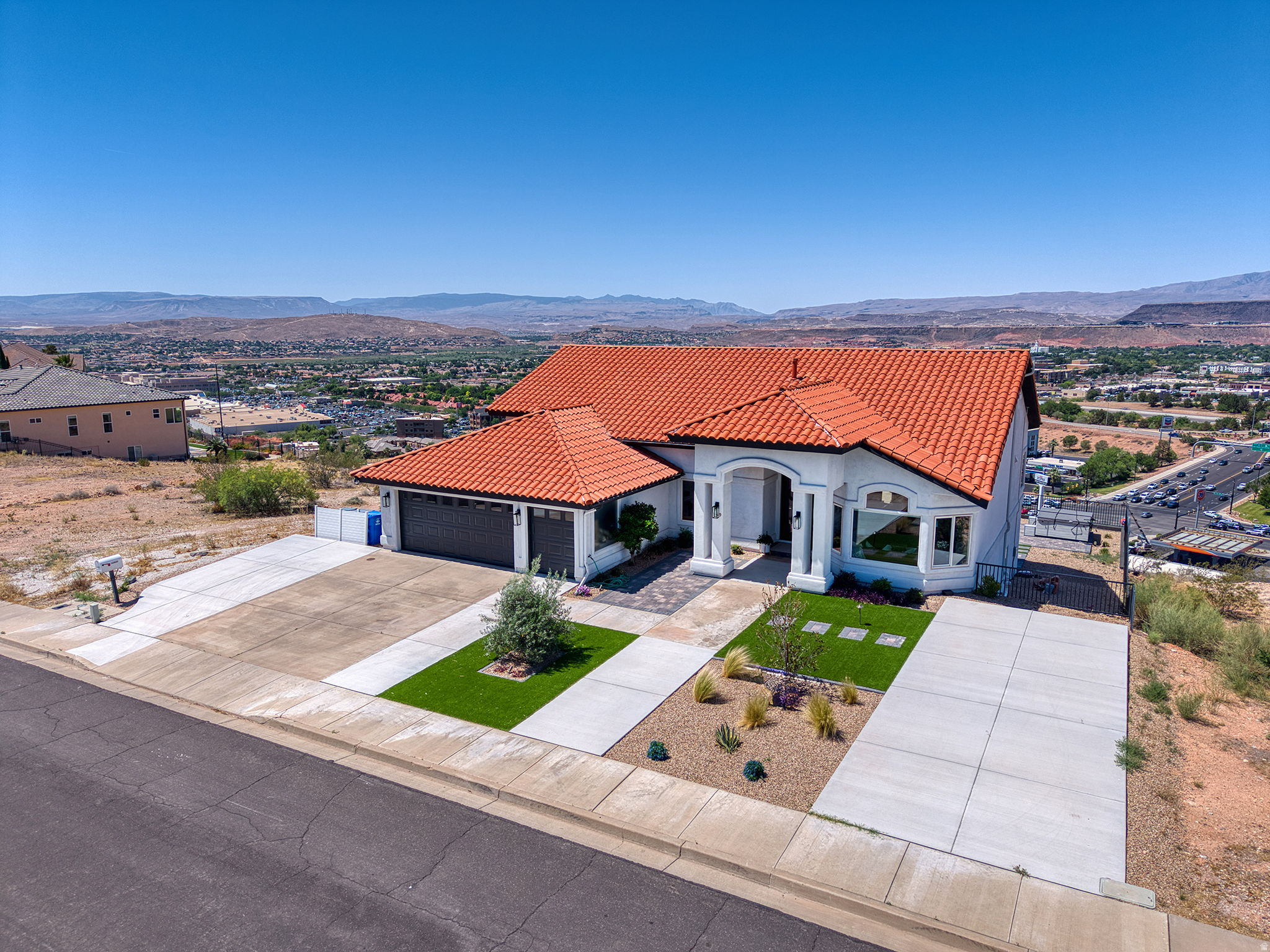 main property photo 88
