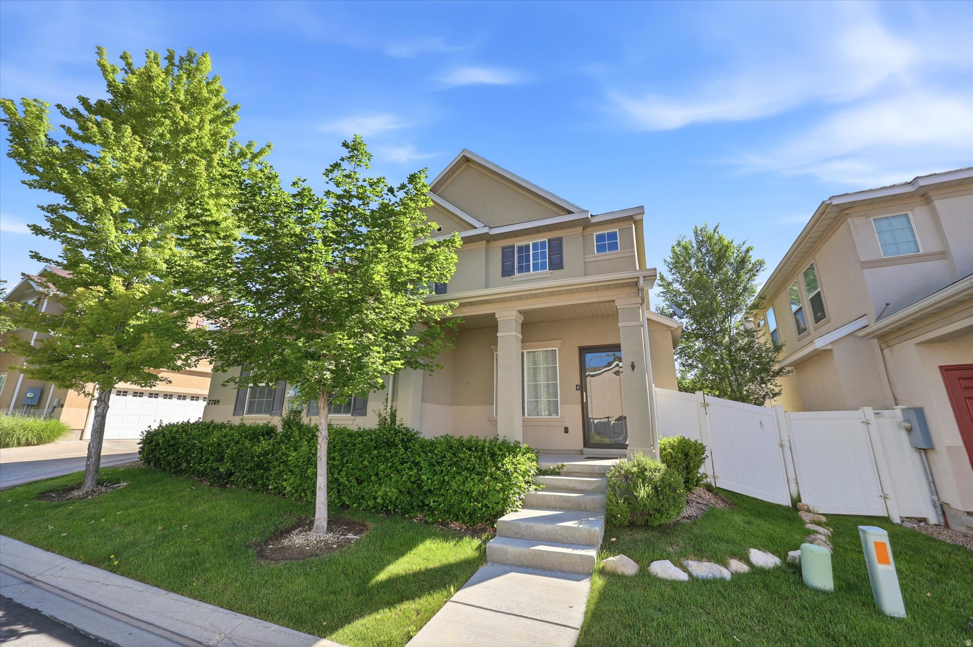 main property photo 0