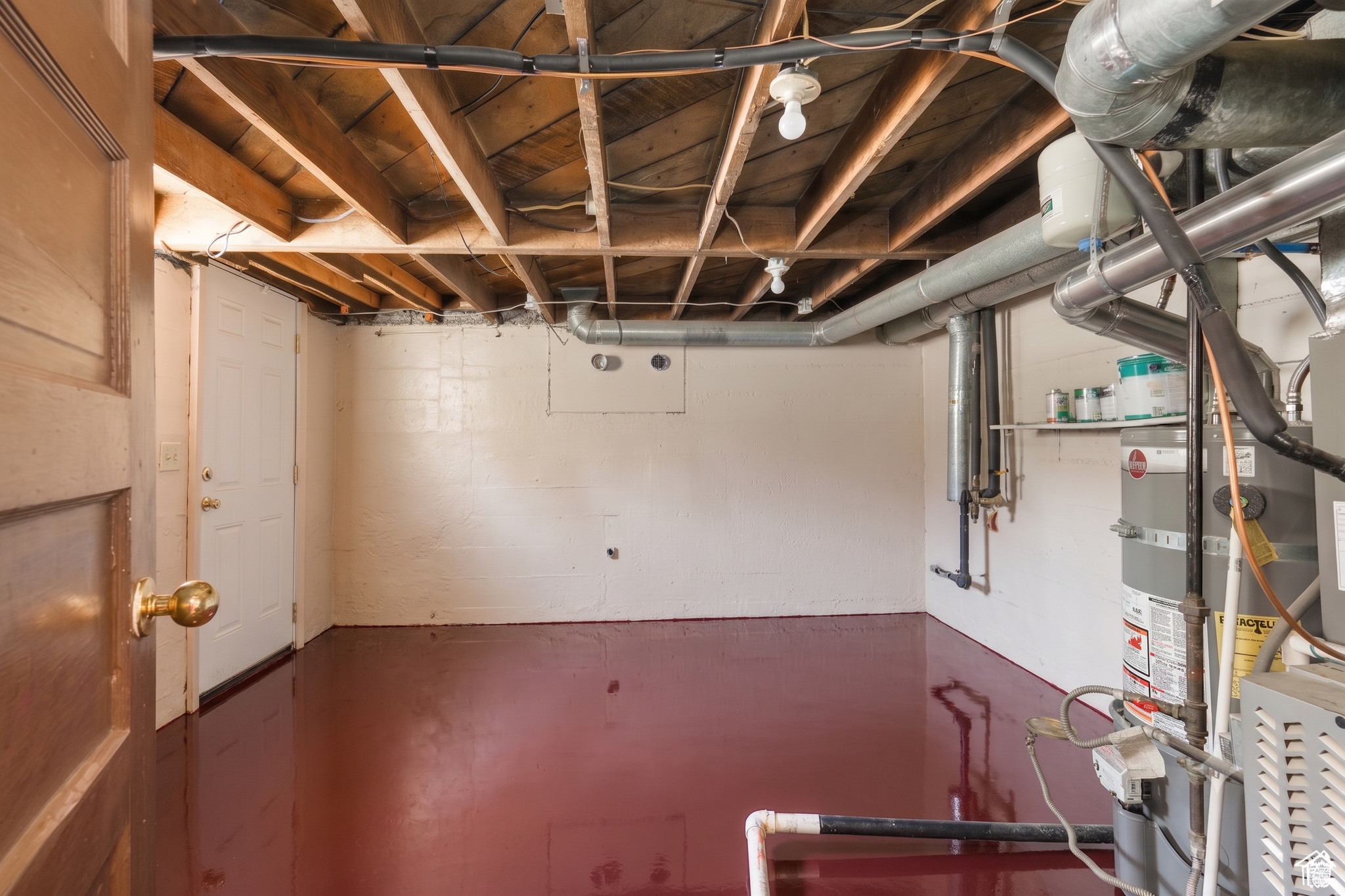 main property photo 17