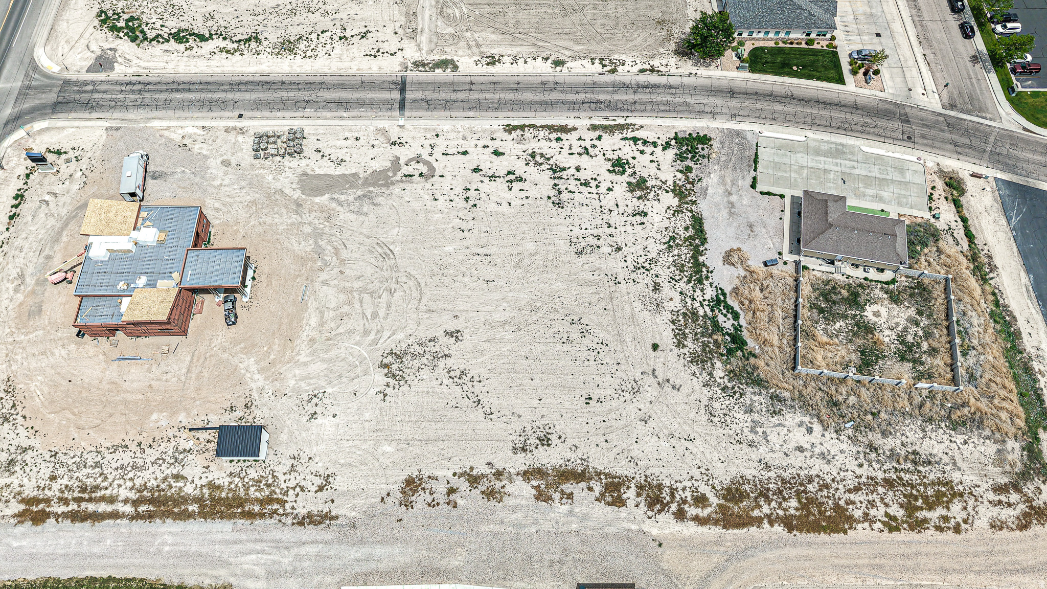 main property photo 12