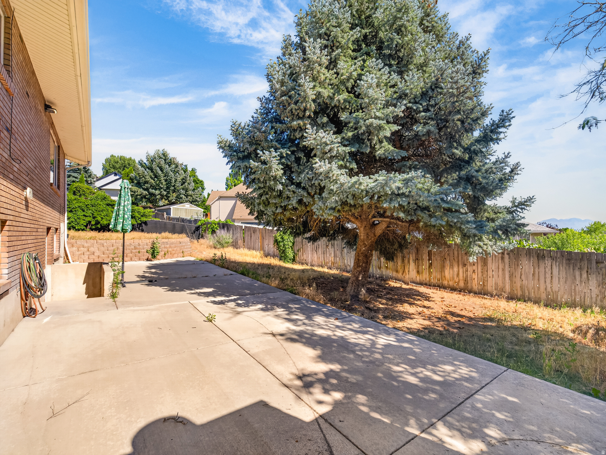 main property photo 57