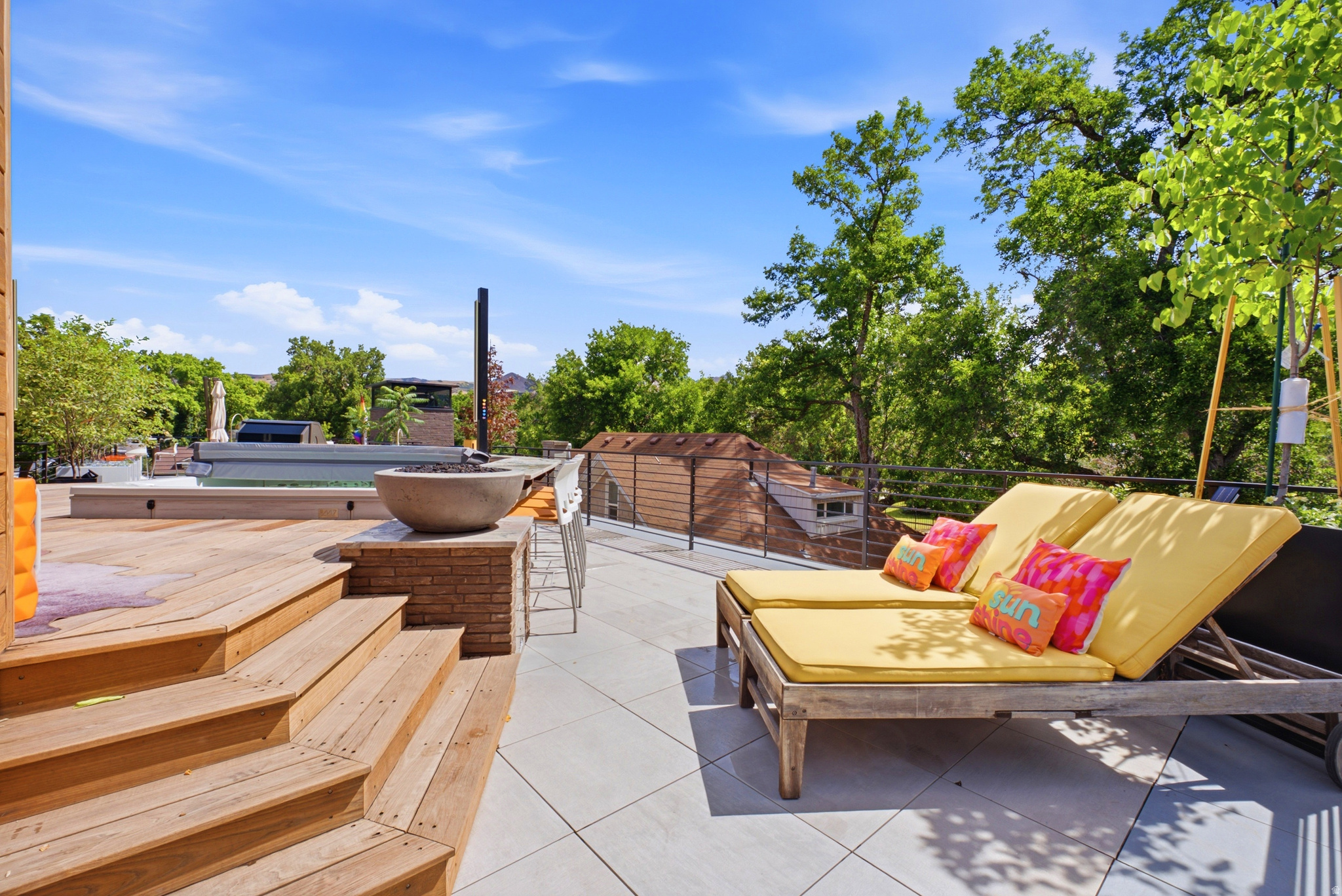 main property photo 59