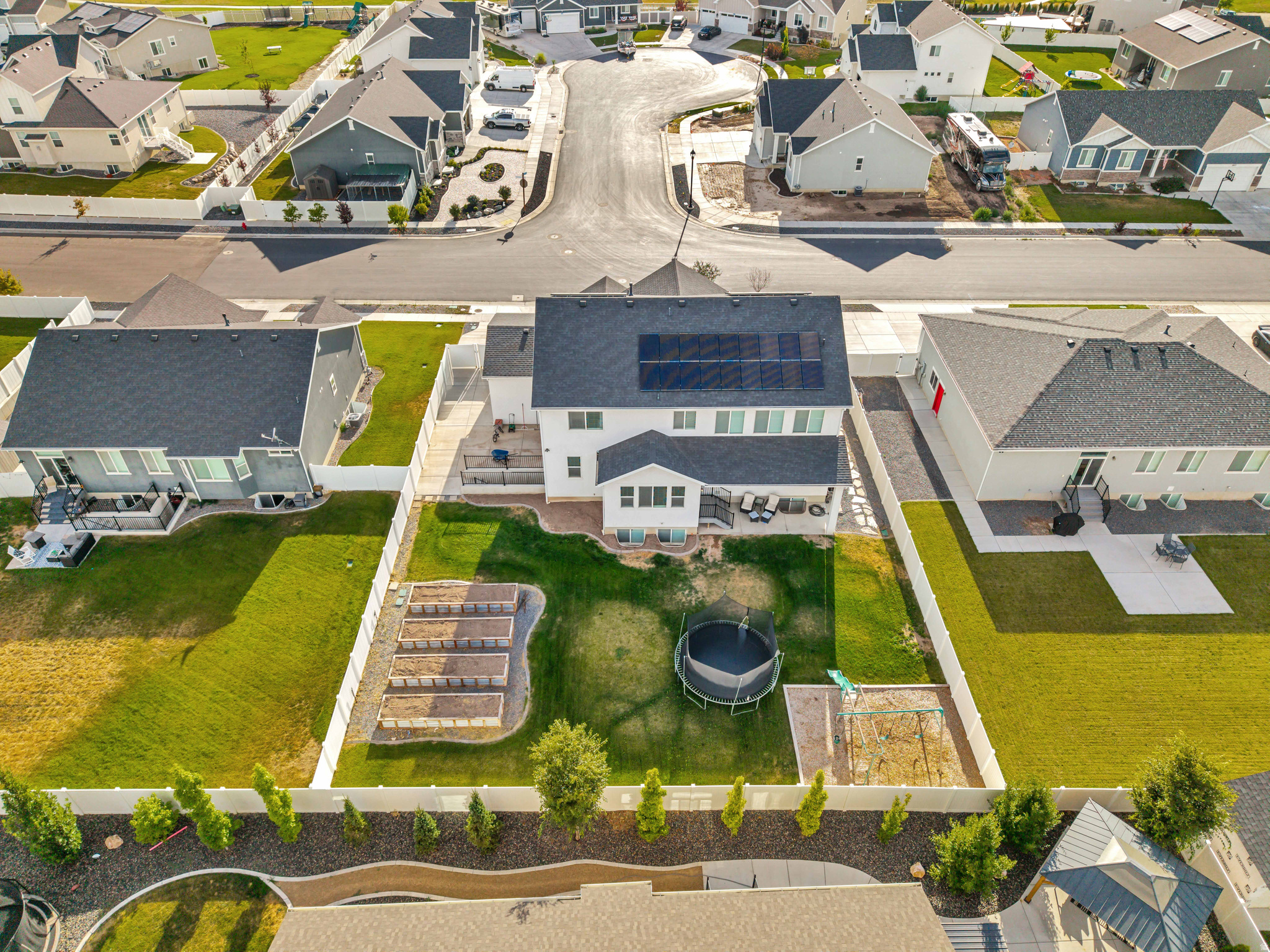main property photo 60