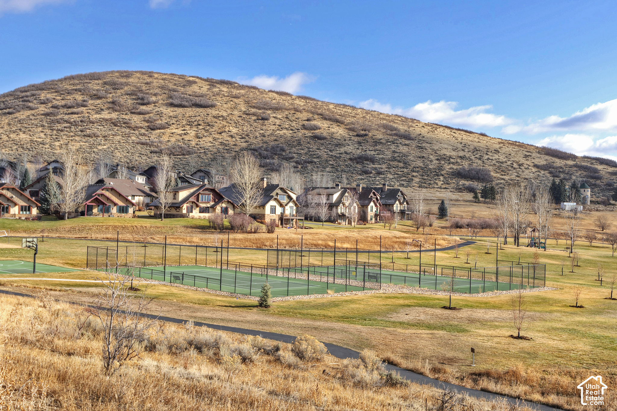 main property photo 45