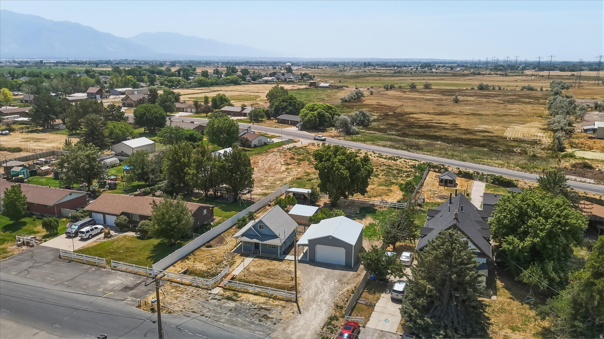 main property photo 20