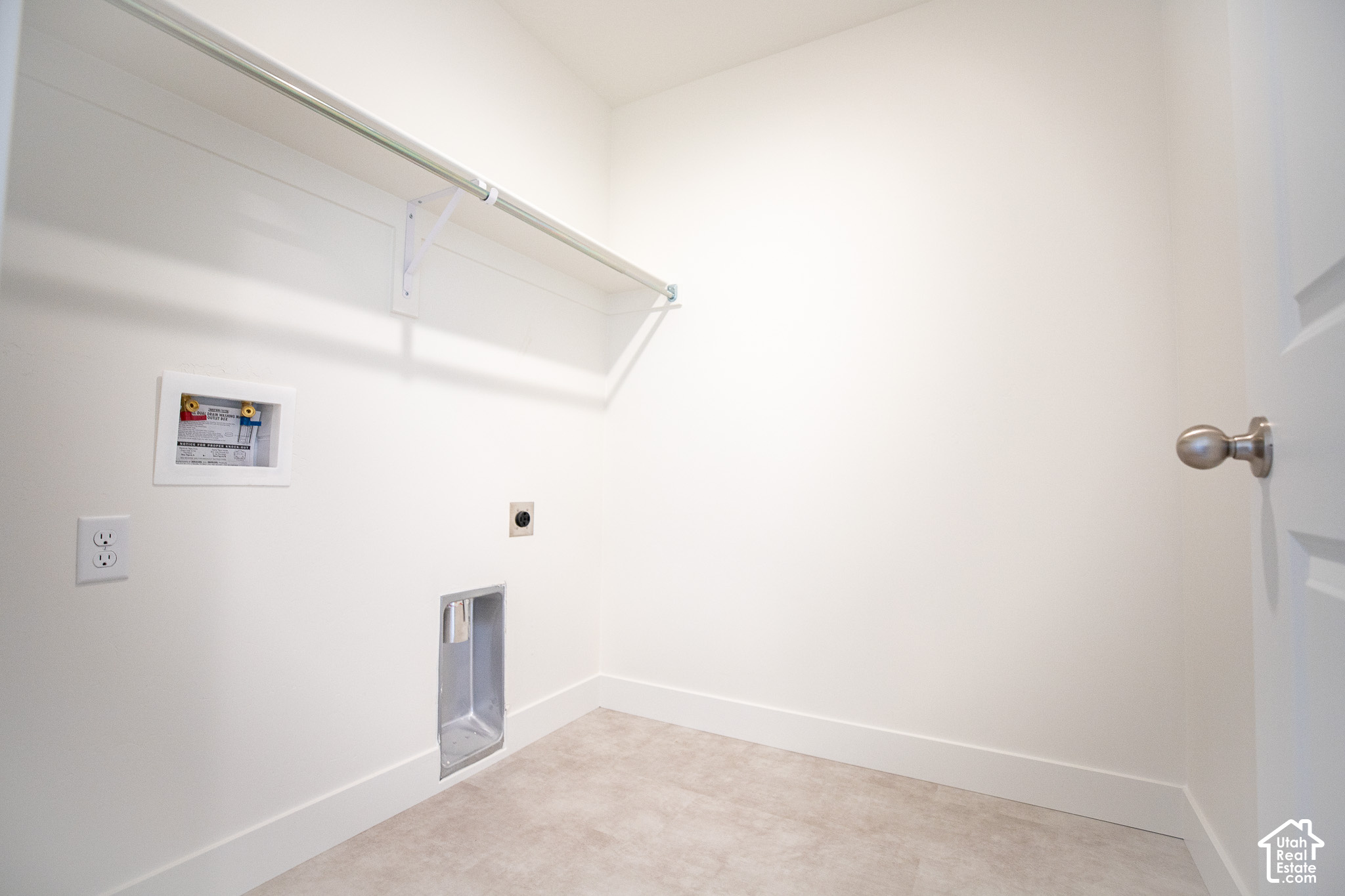 main property photo 12