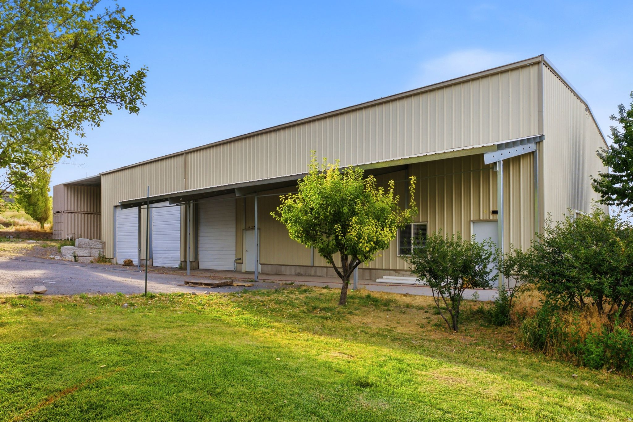 main property photo 62
