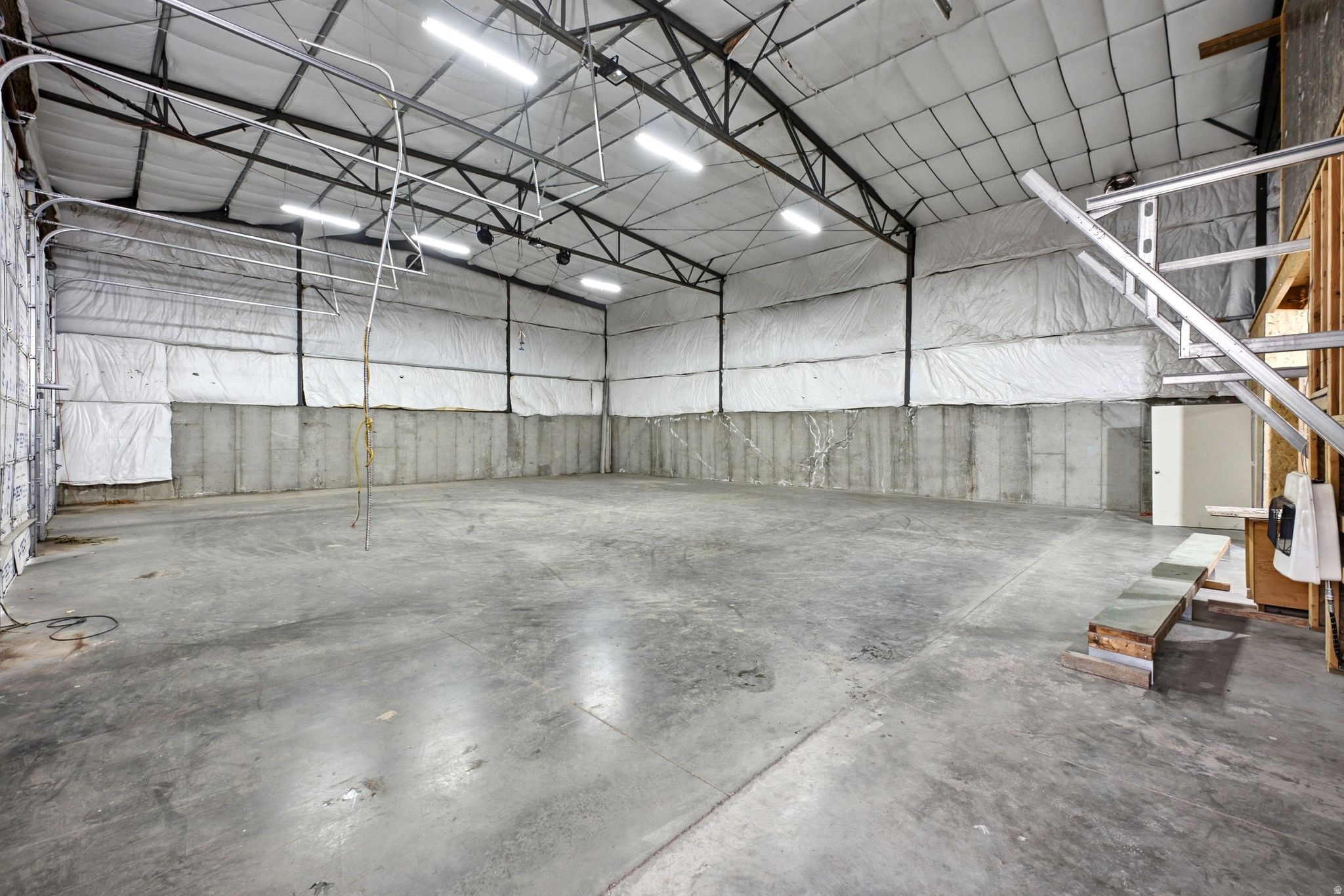 main property photo 66