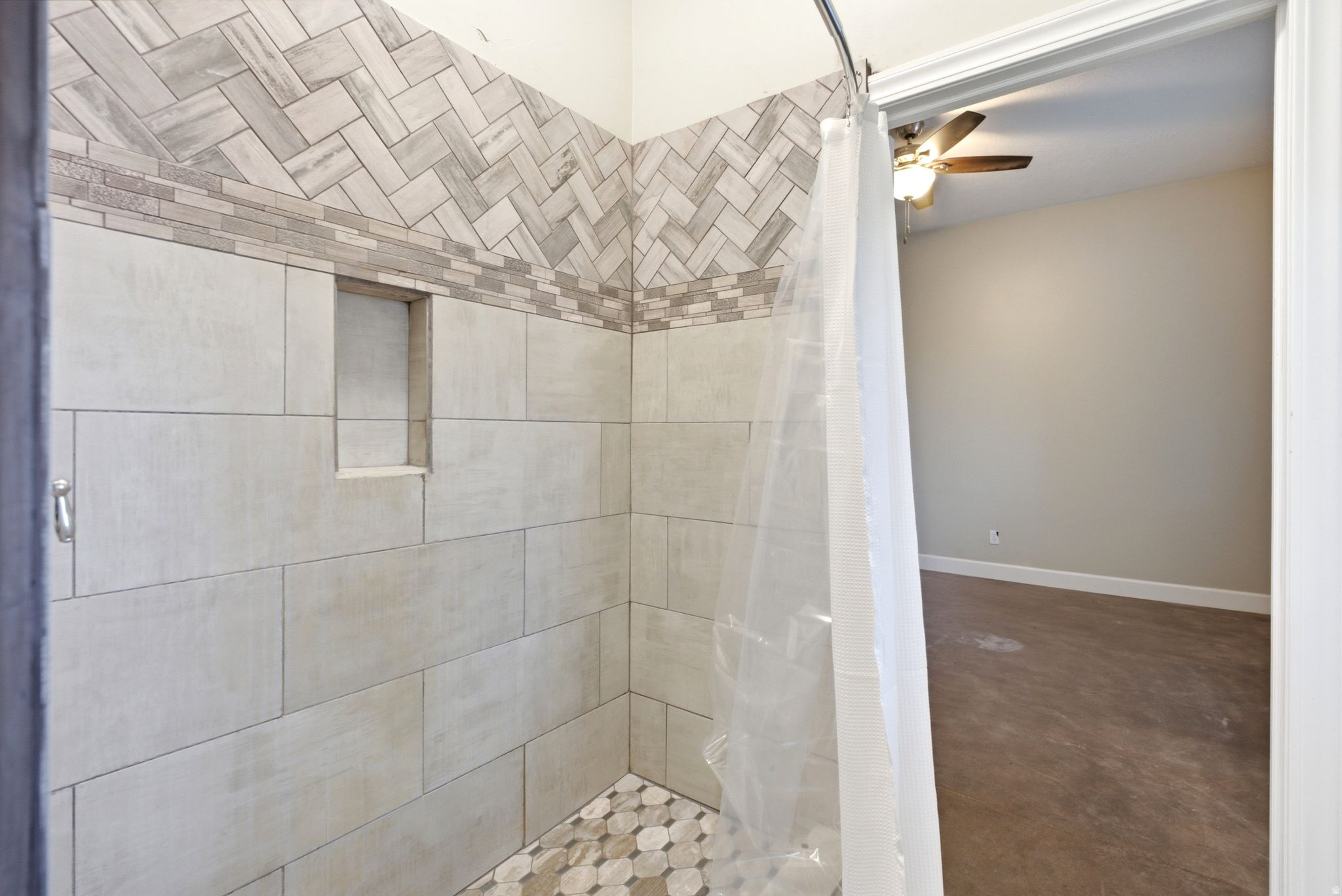 main property photo 81