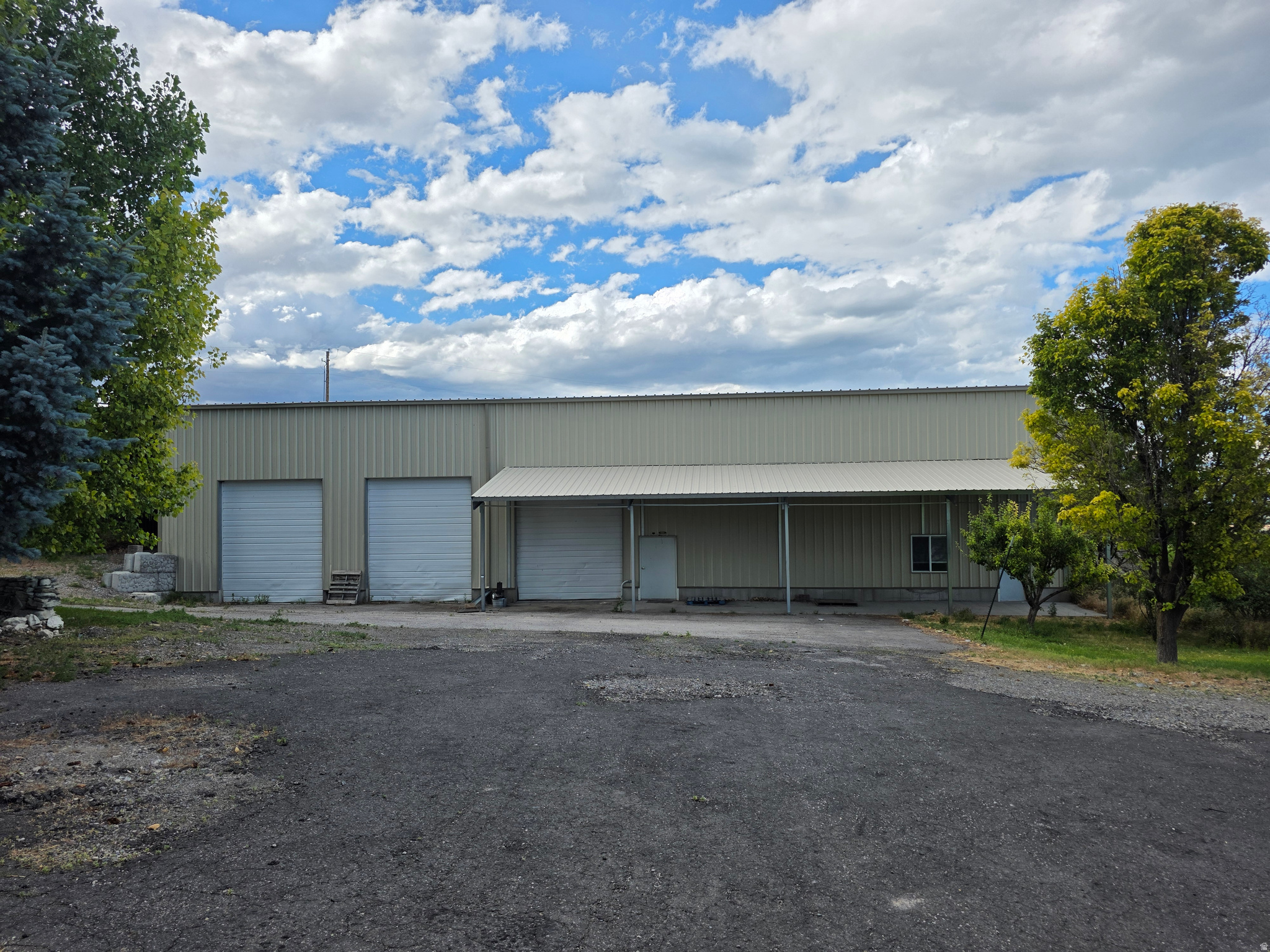 main property photo 83