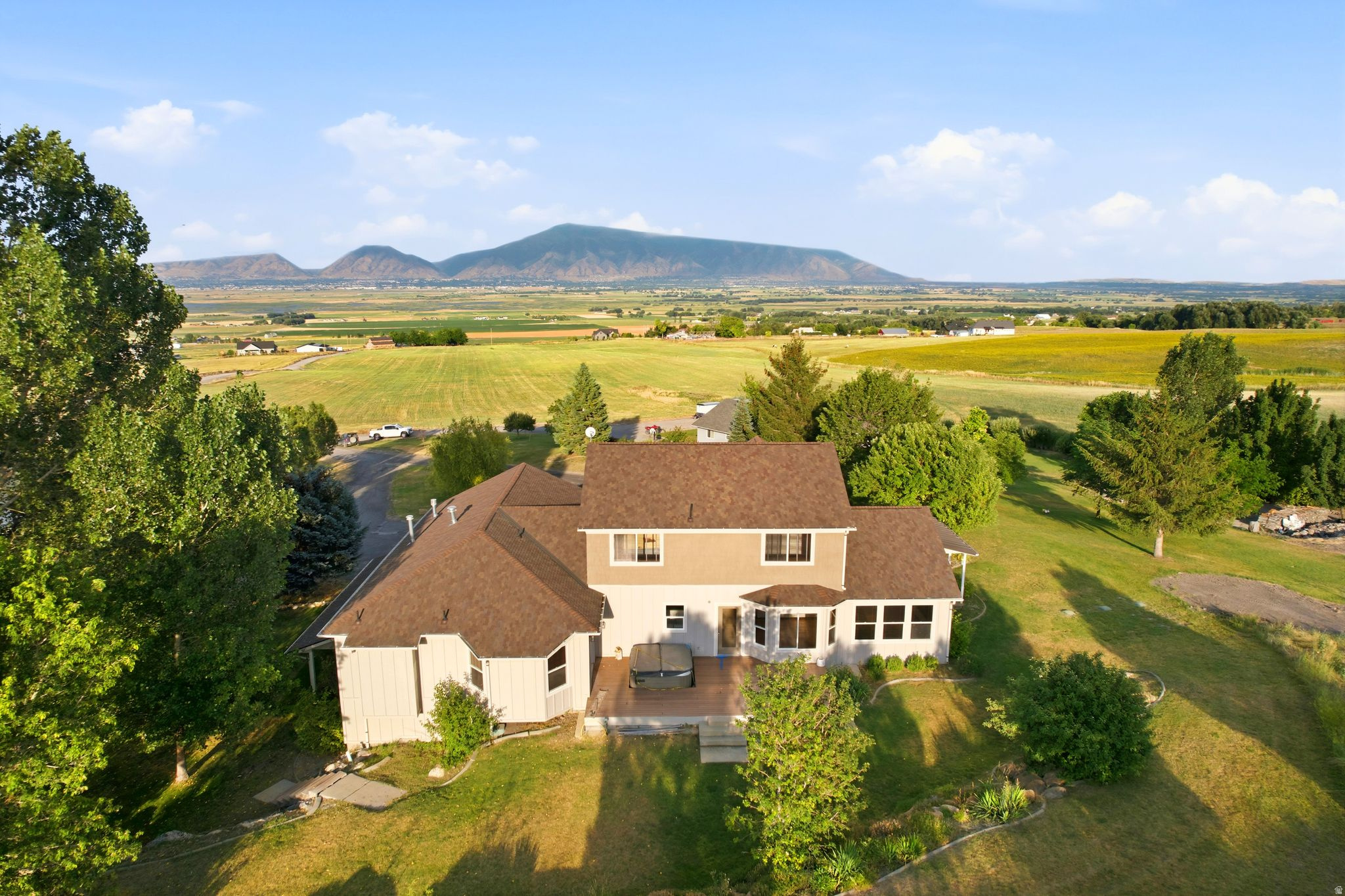main property photo 95