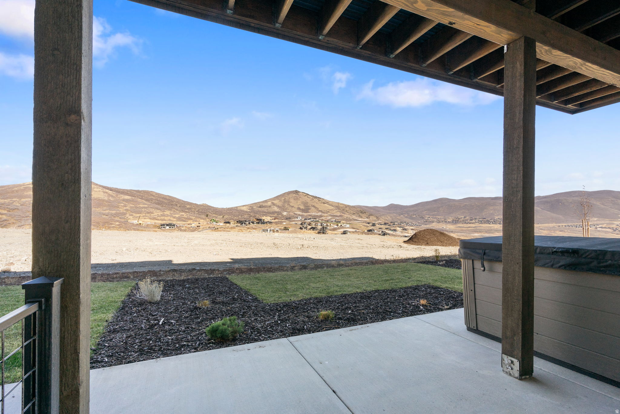 main property photo 45