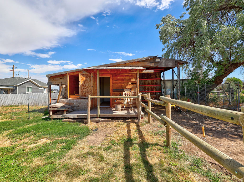 main property photo 5