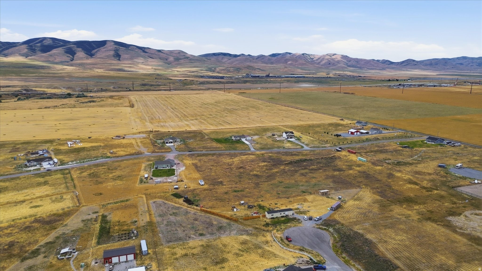 main property photo 36