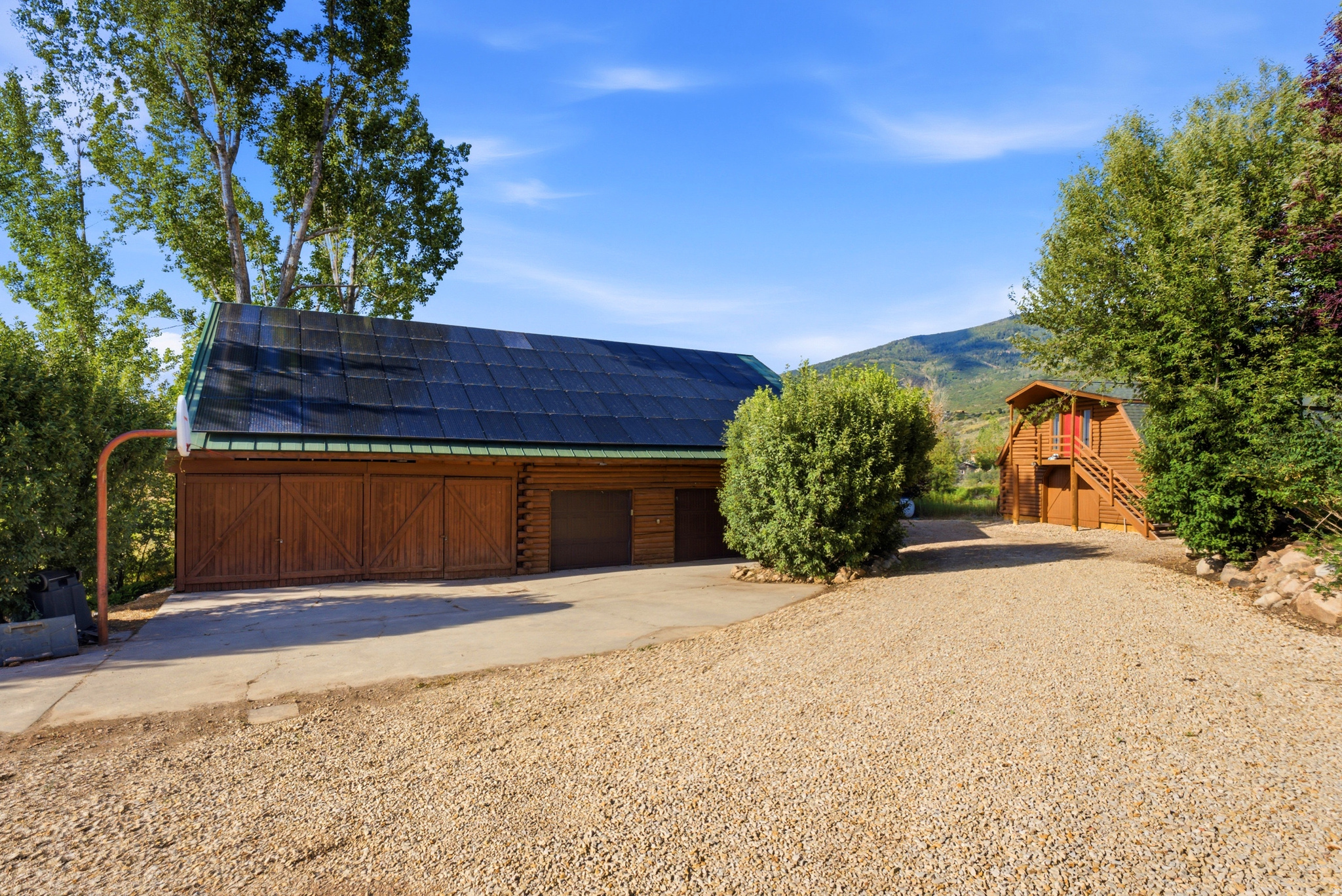 main property photo 38