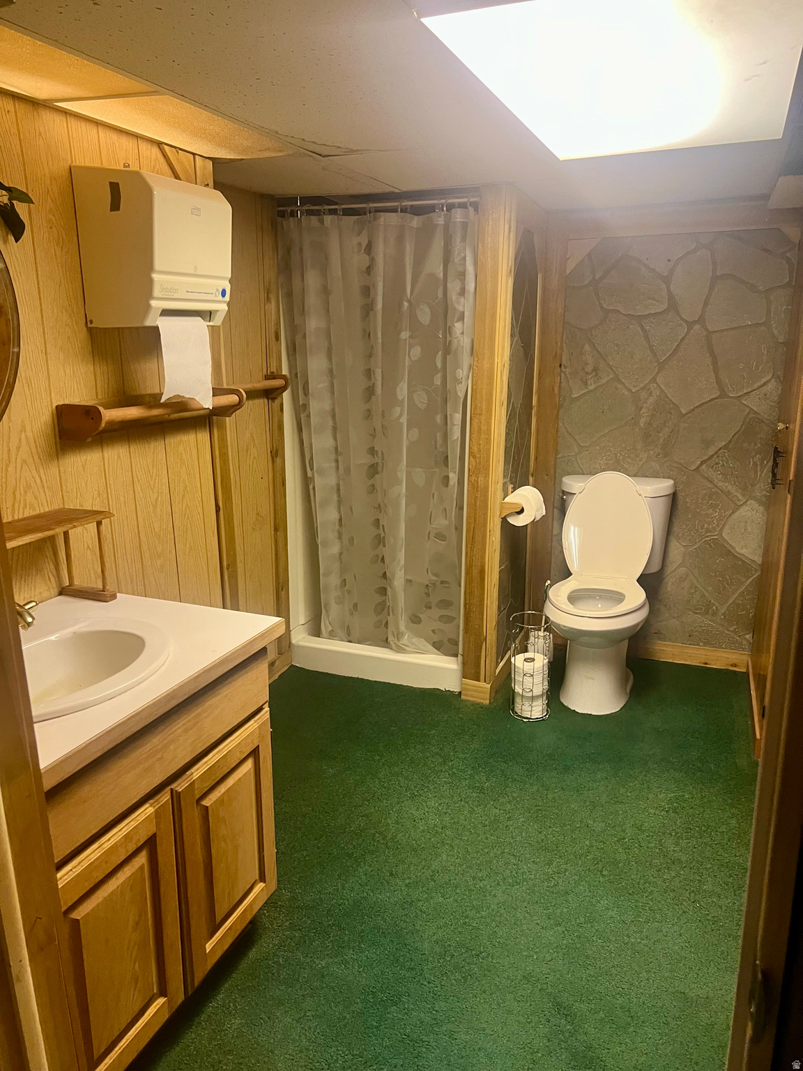 main property photo 14