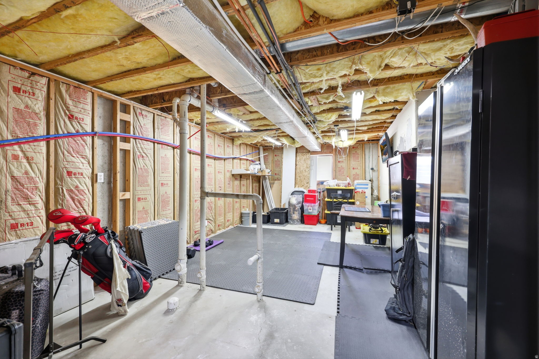 main property photo 17