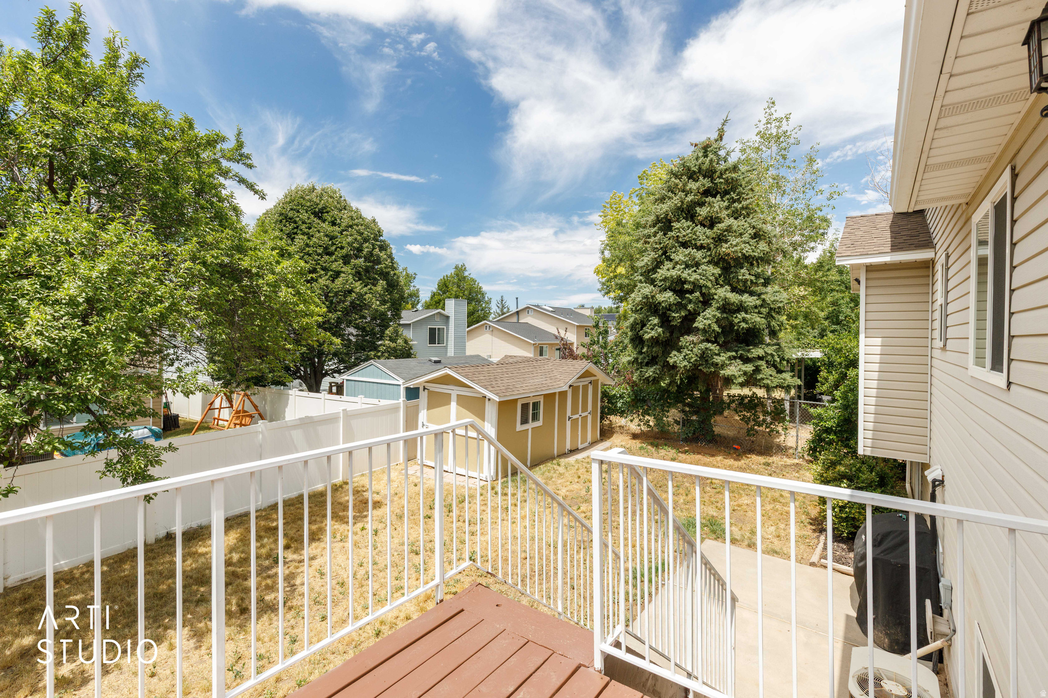 main property photo 31