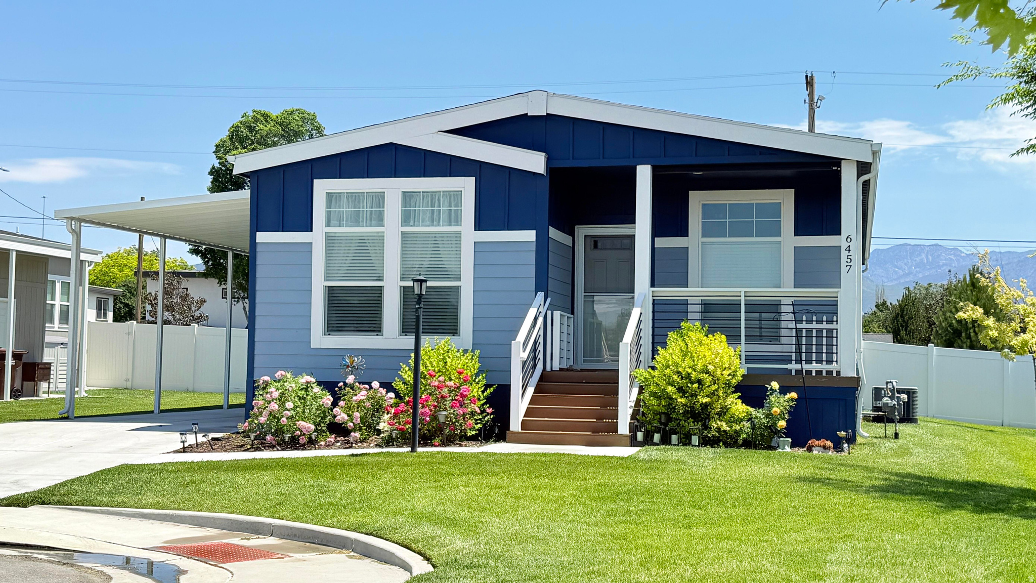 main property photo 0
