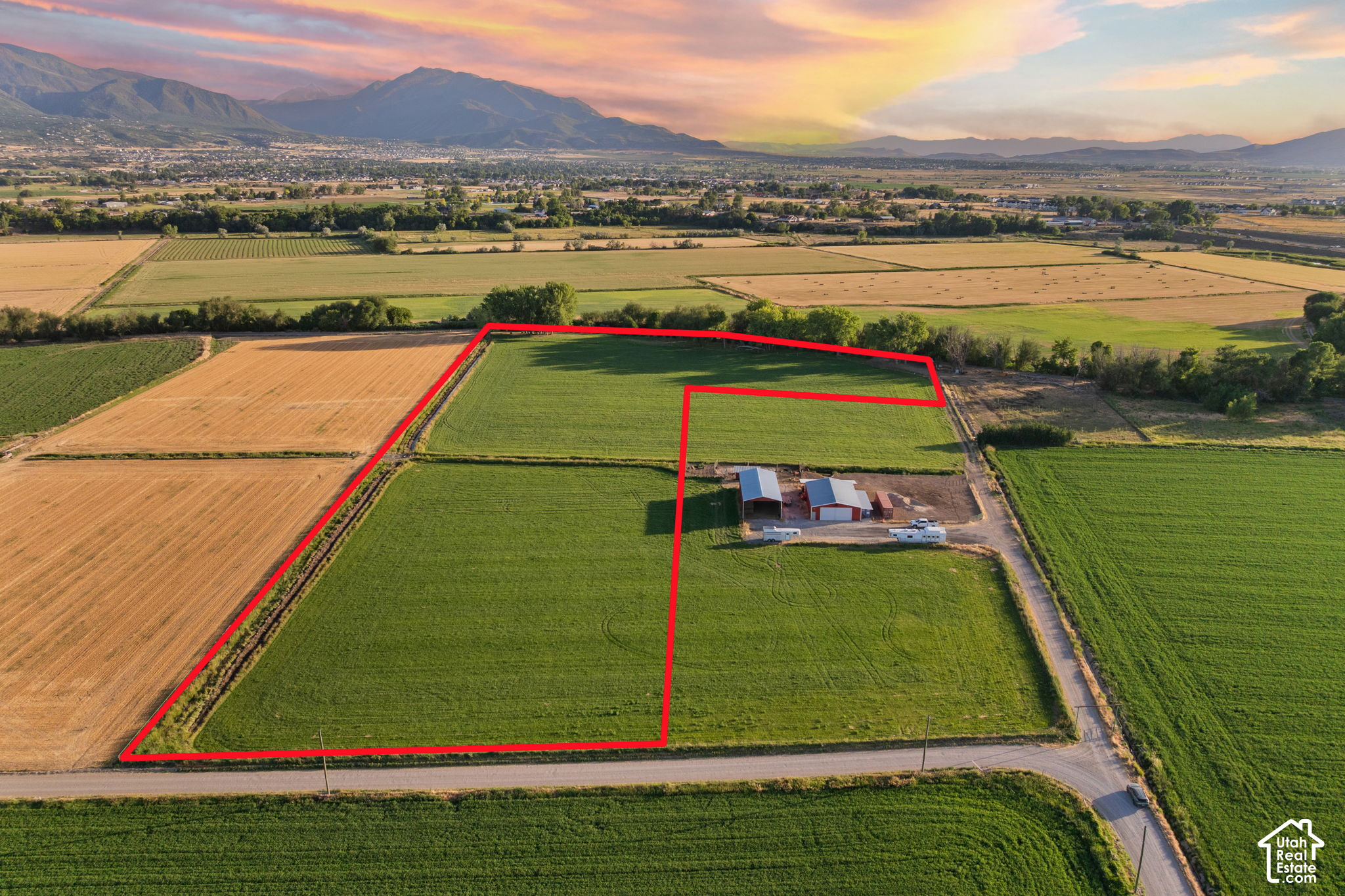main property photo 7