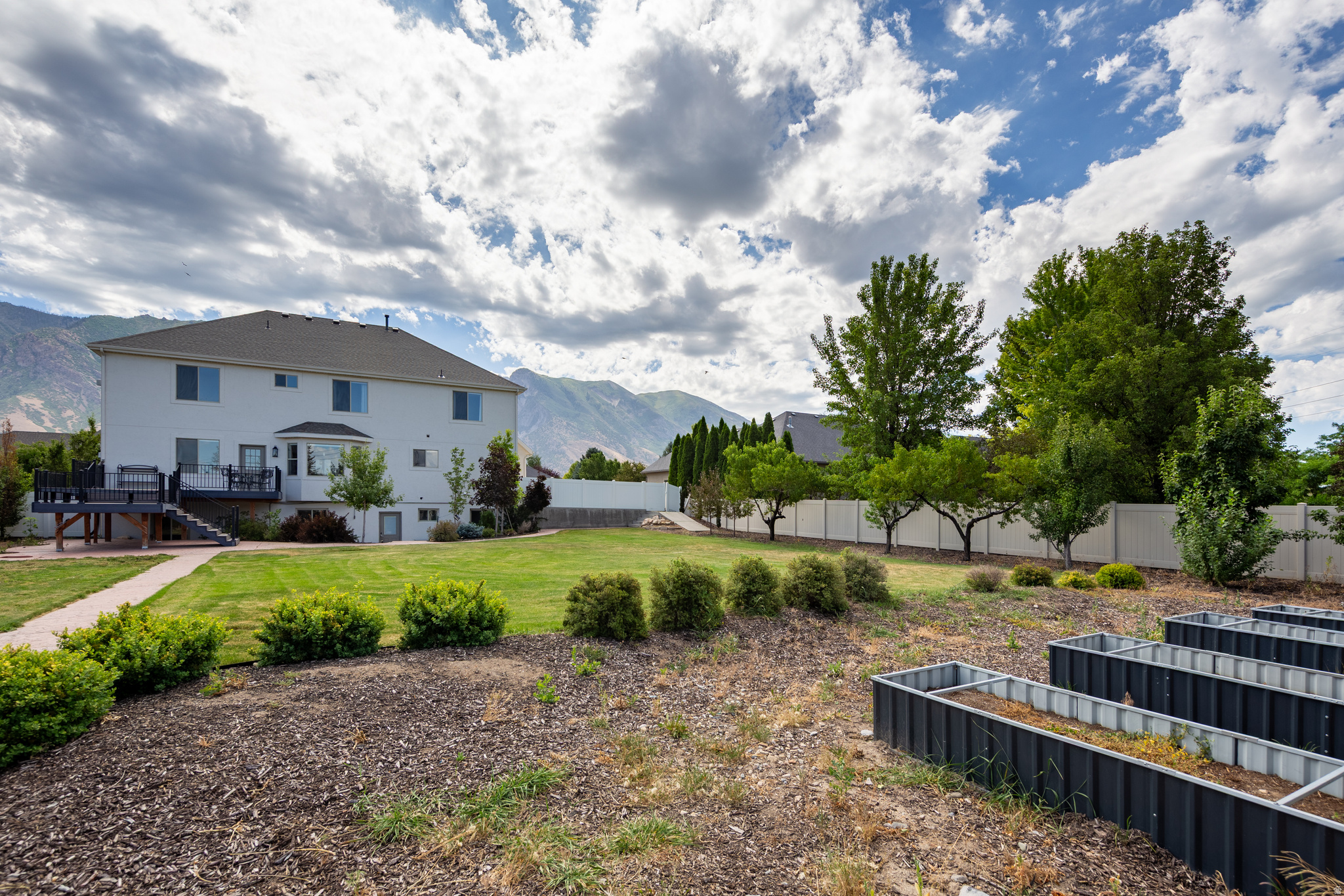 main property photo 58