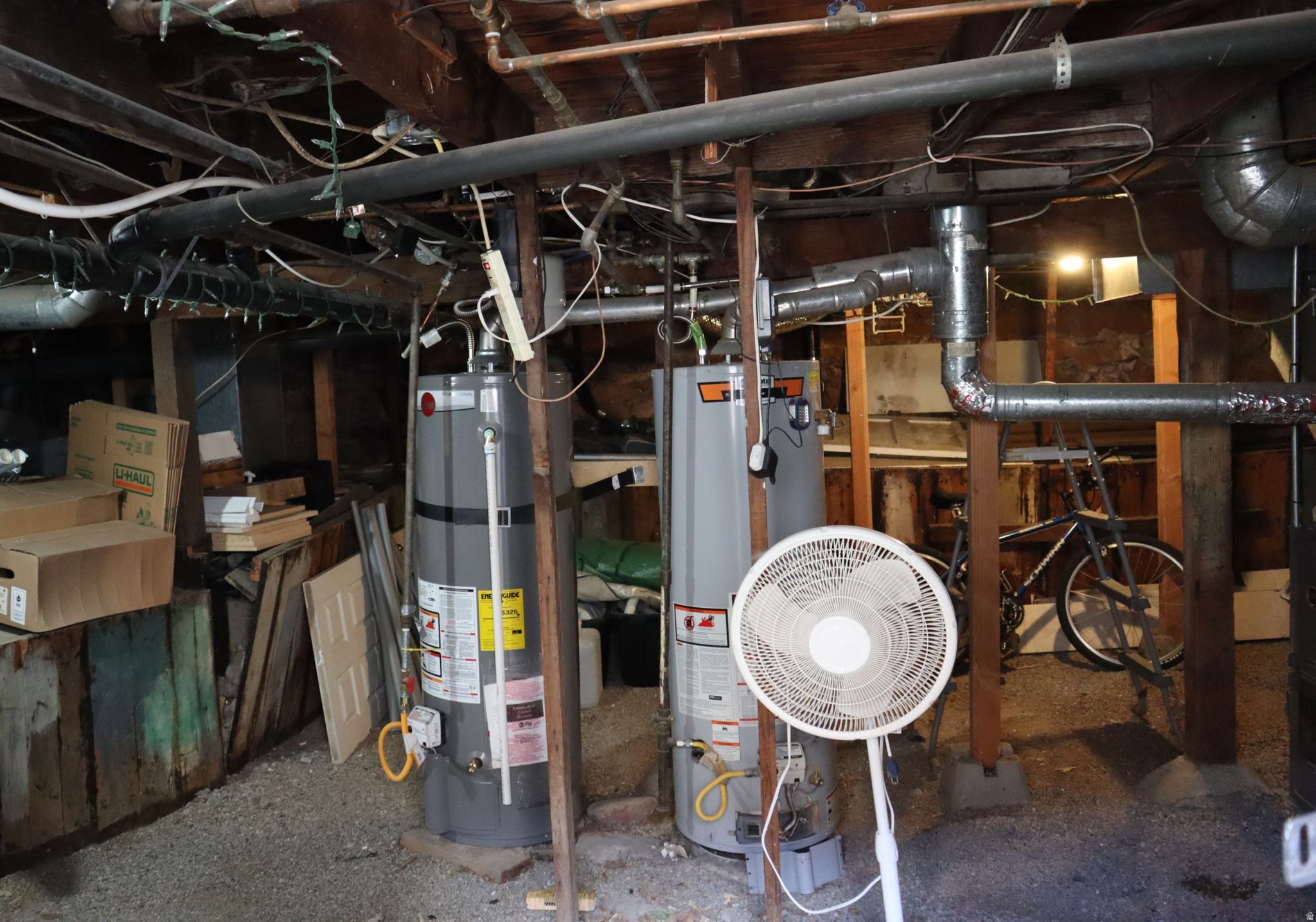 main property photo 39