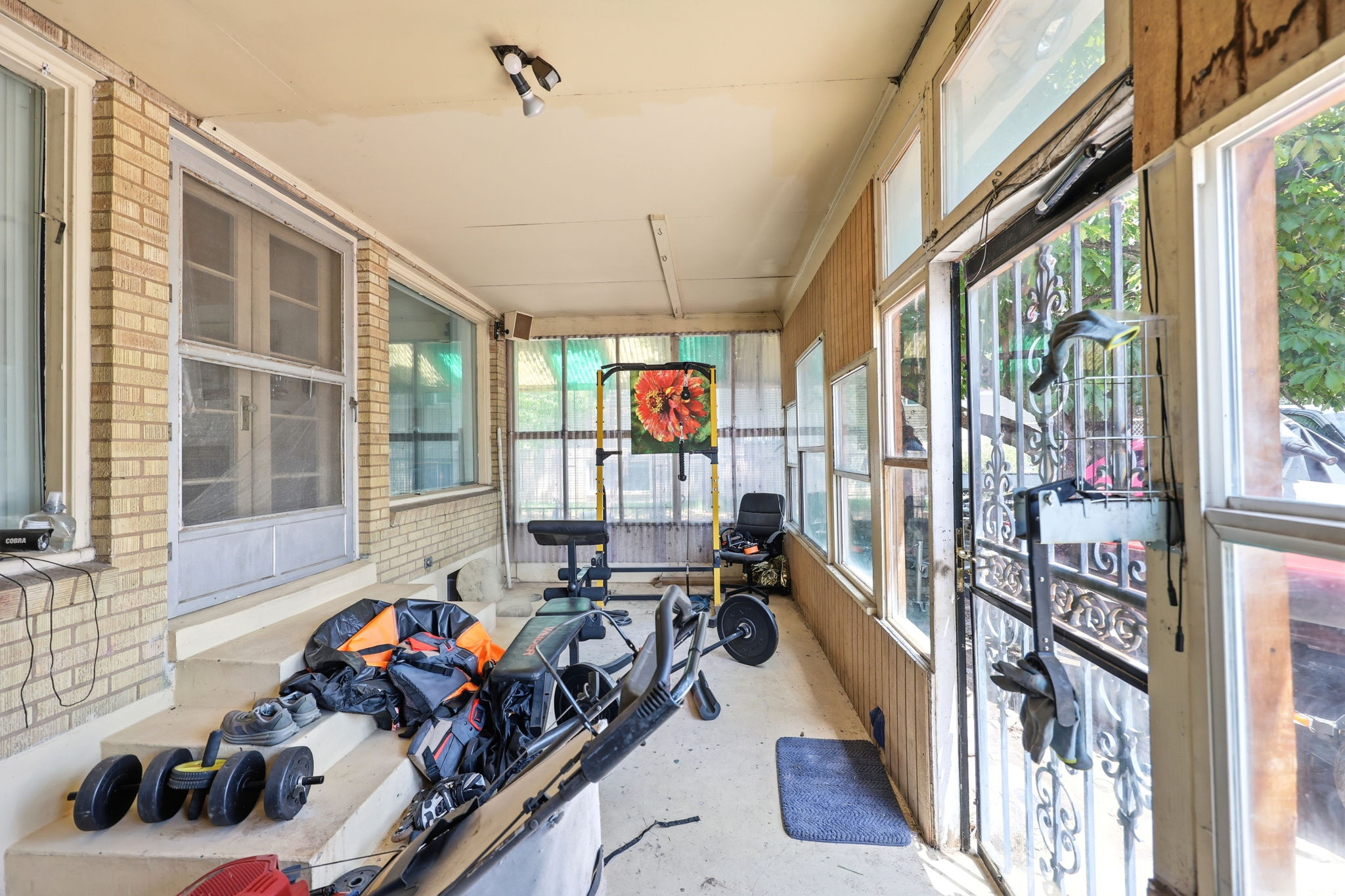 main property photo 24