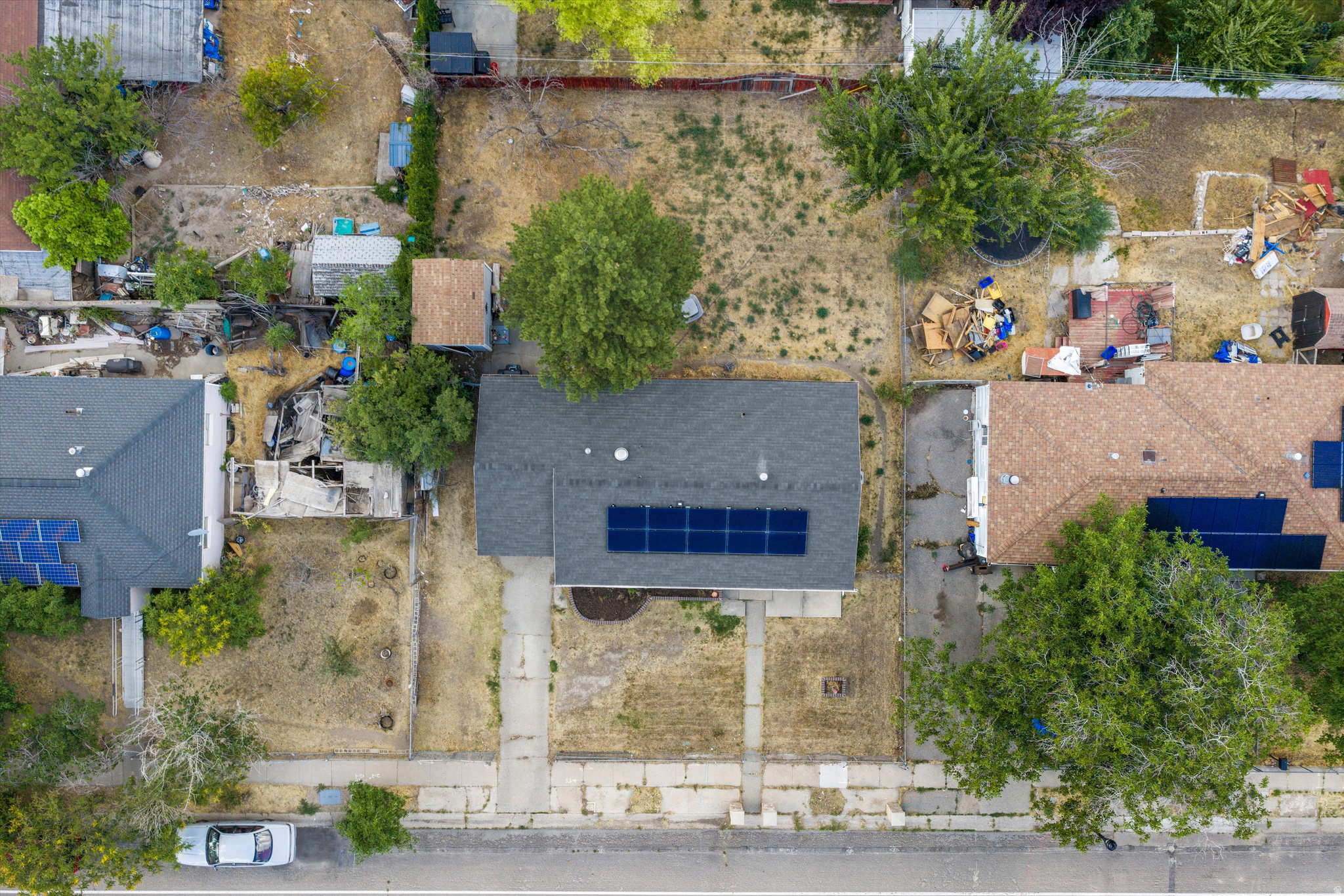 main property photo 23