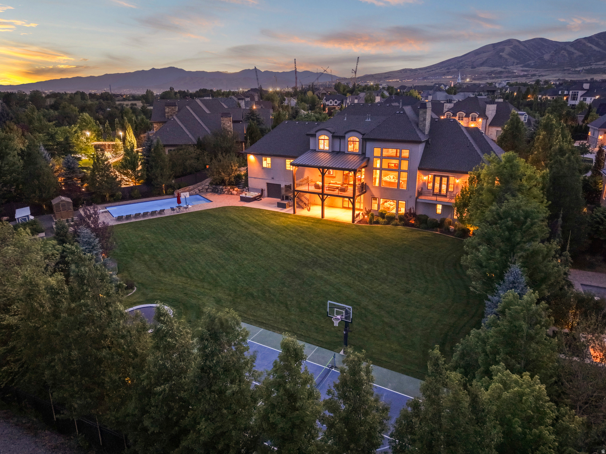main property photo 7