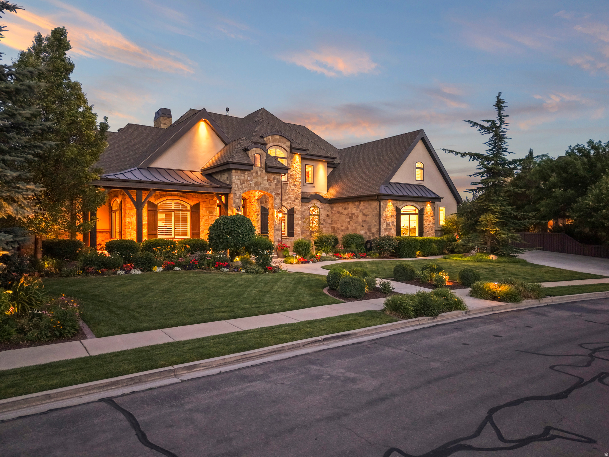 main property photo 77