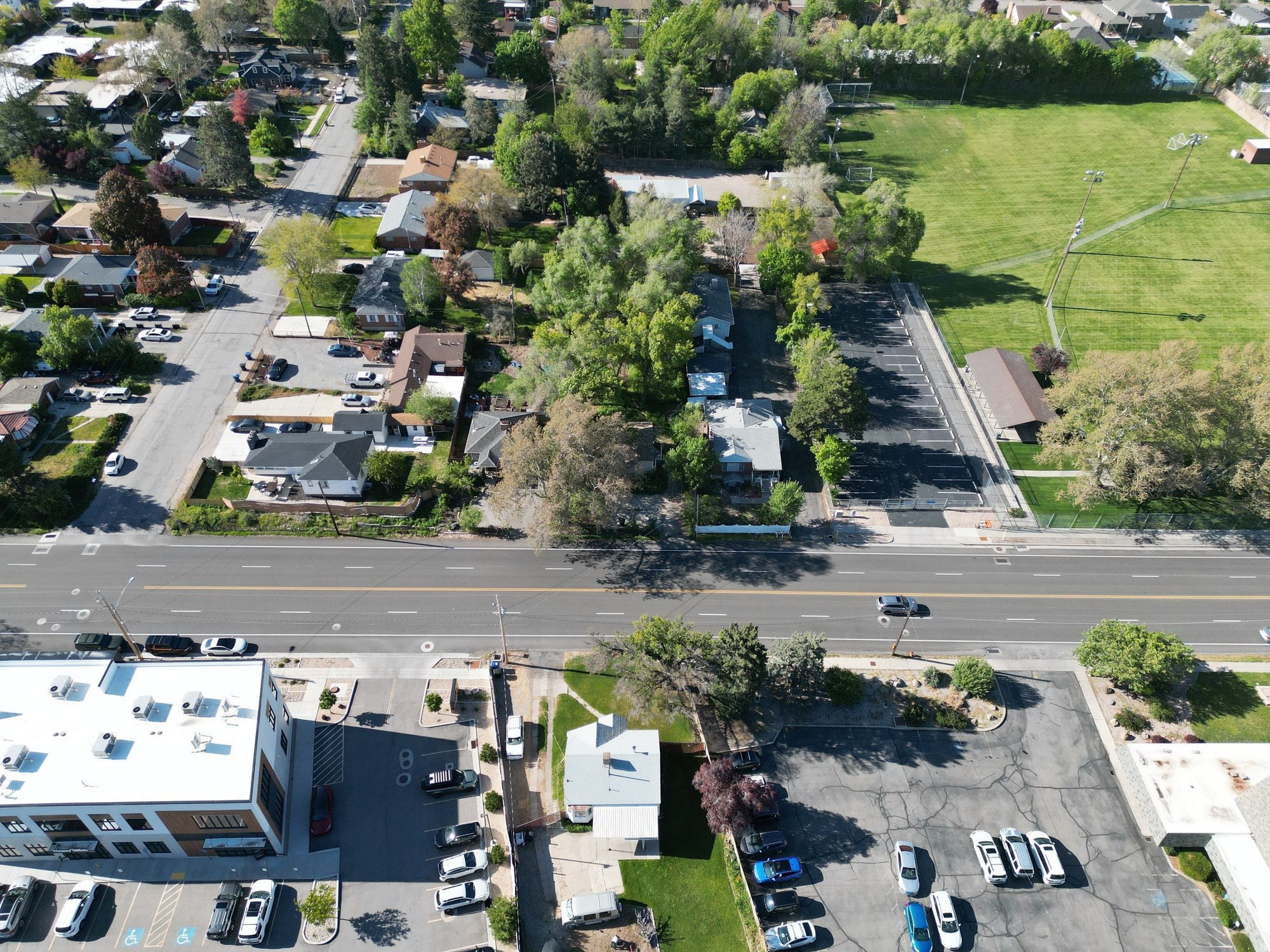 main property photo 13