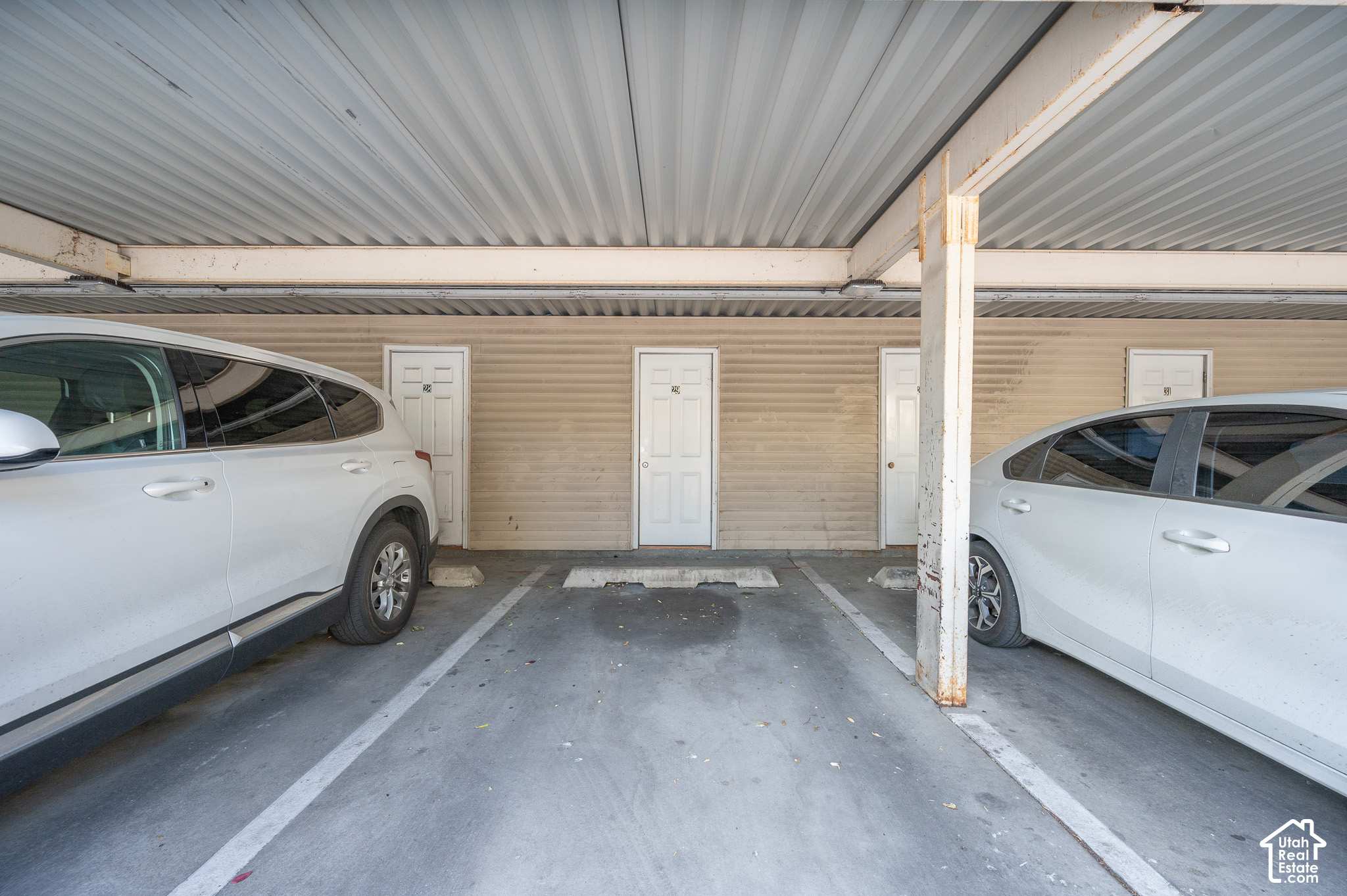 main property photo 15