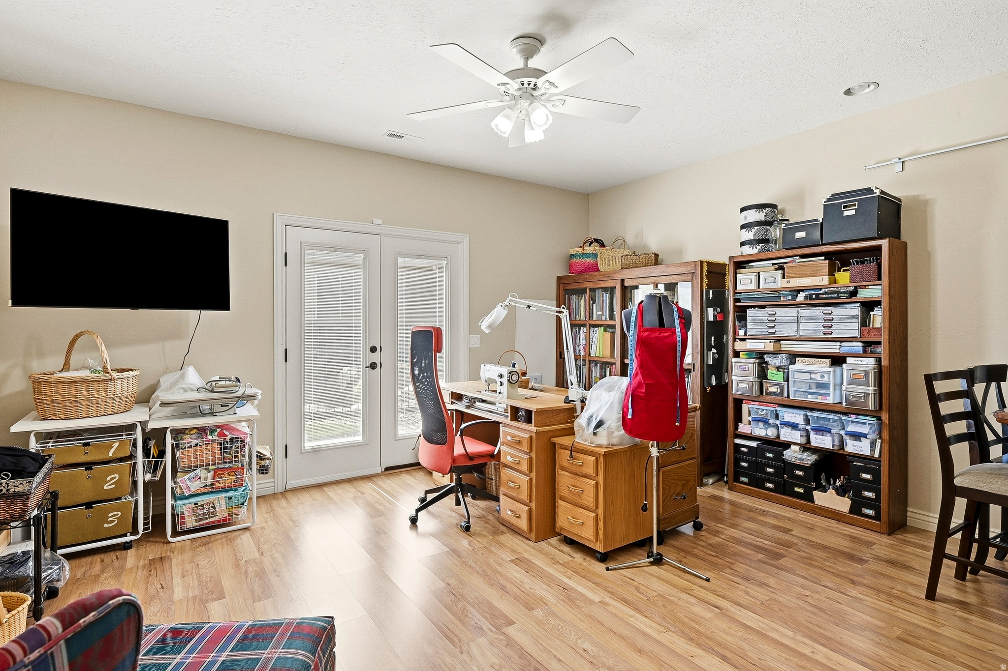 main property photo 45